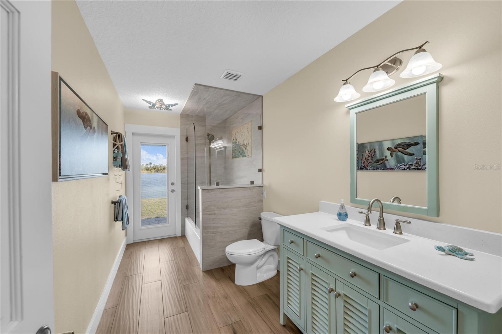 Image 52 of 100 For 770 Buckskin Court