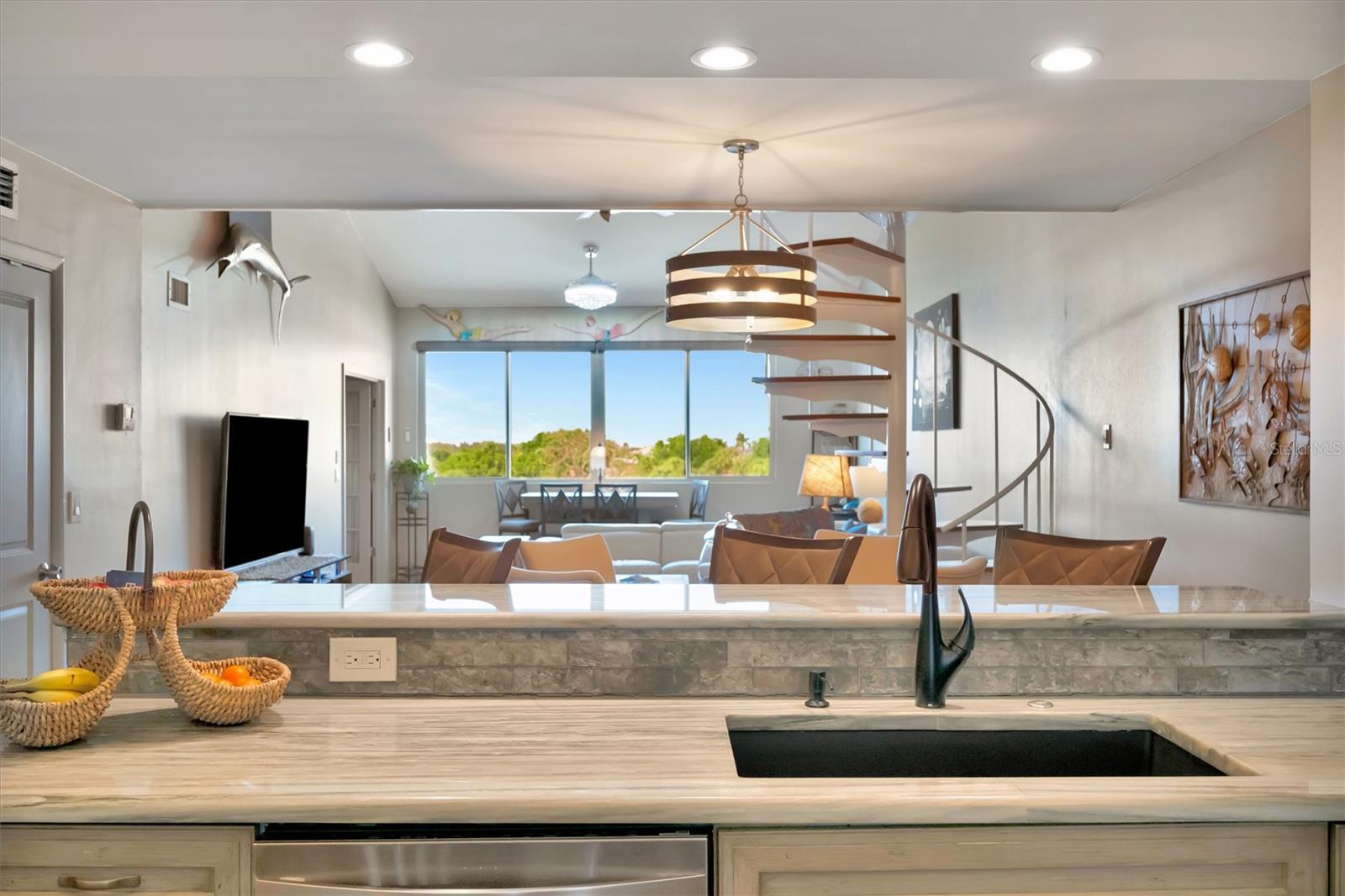 Image 12 of 80 For 9604 Cortez Road W 436