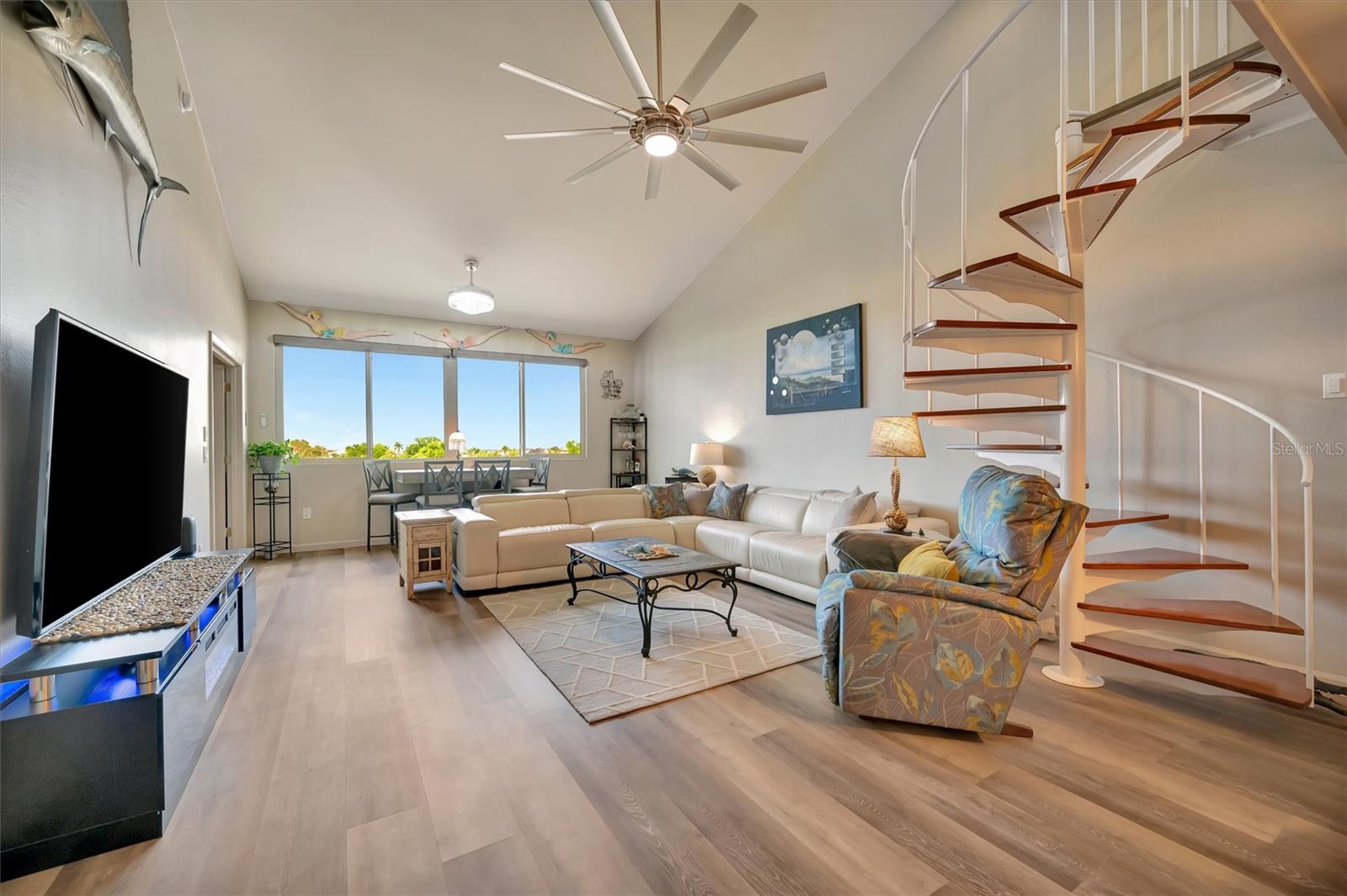 Image 49 of 80 For 9604 Cortez Road W 436