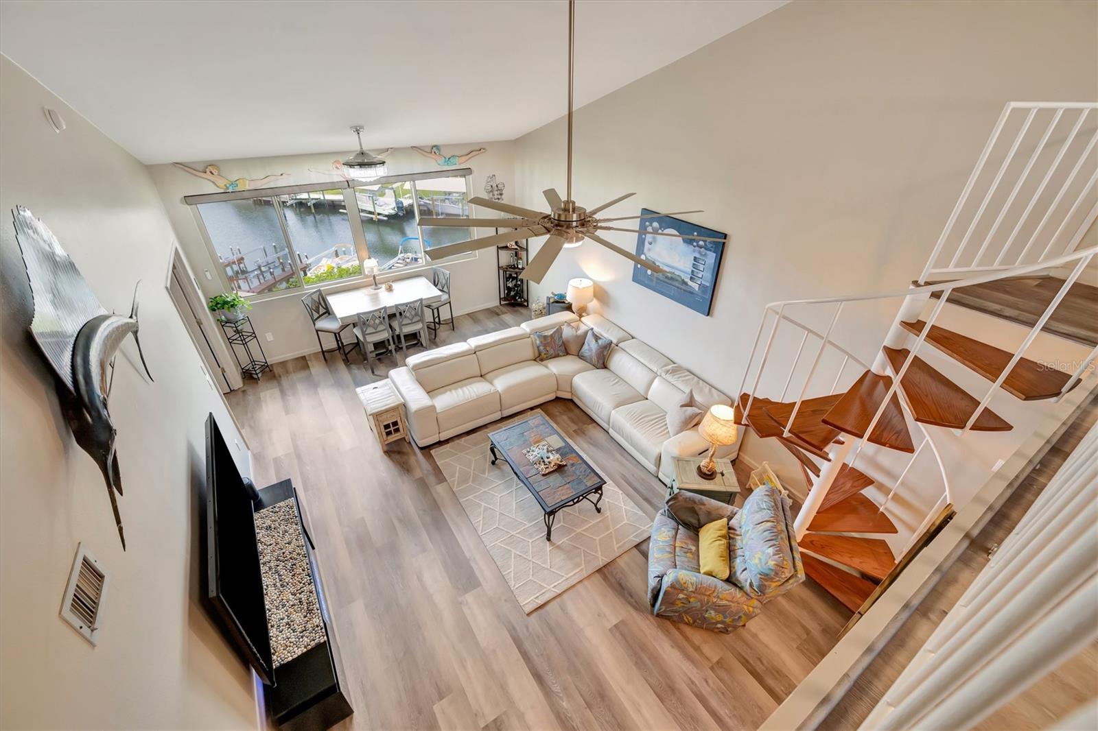 Image 52 of 80 For 9604 Cortez Road W 436