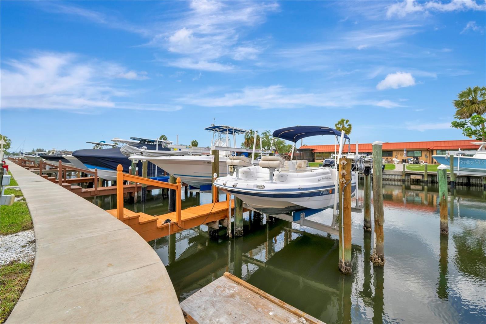 Image 65 of 80 For 9604 Cortez Road W 436