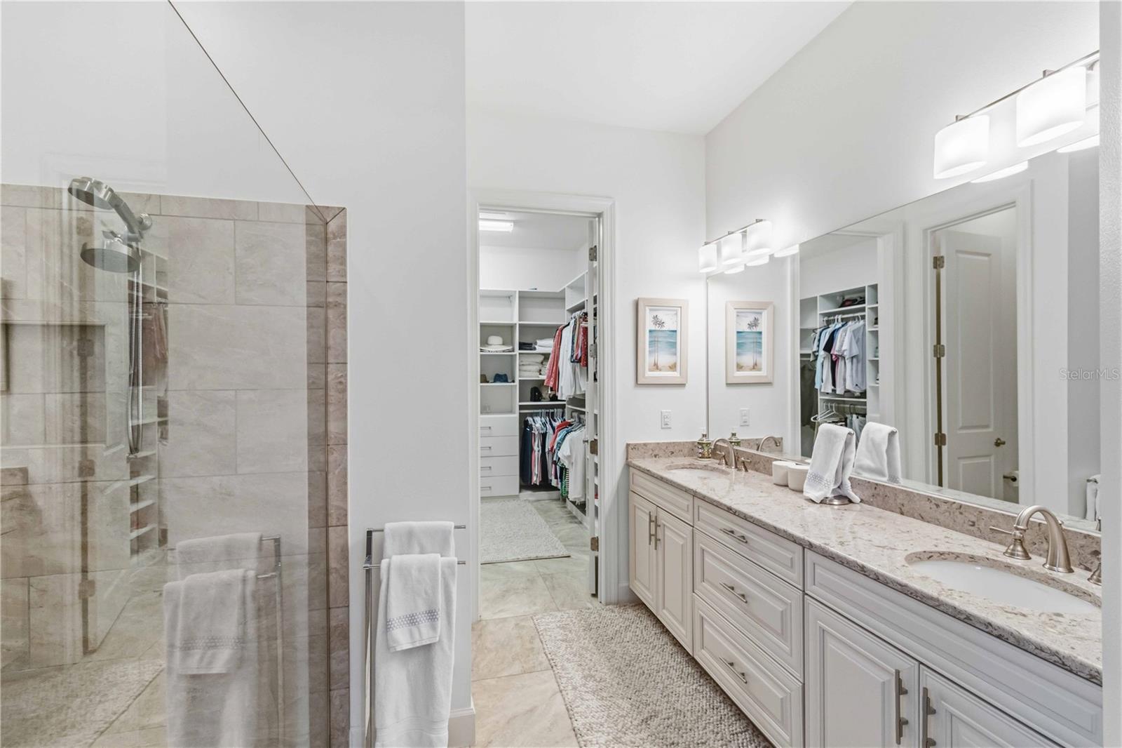 Image 16 of 29 For 3936 Waypoint Avenue