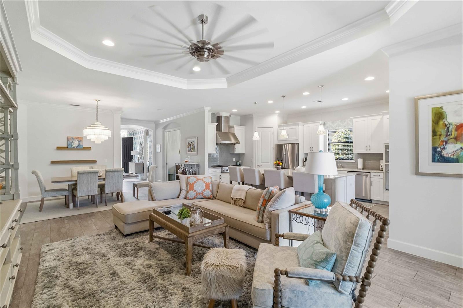 Image 4 of 29 For 3936 Waypoint Avenue