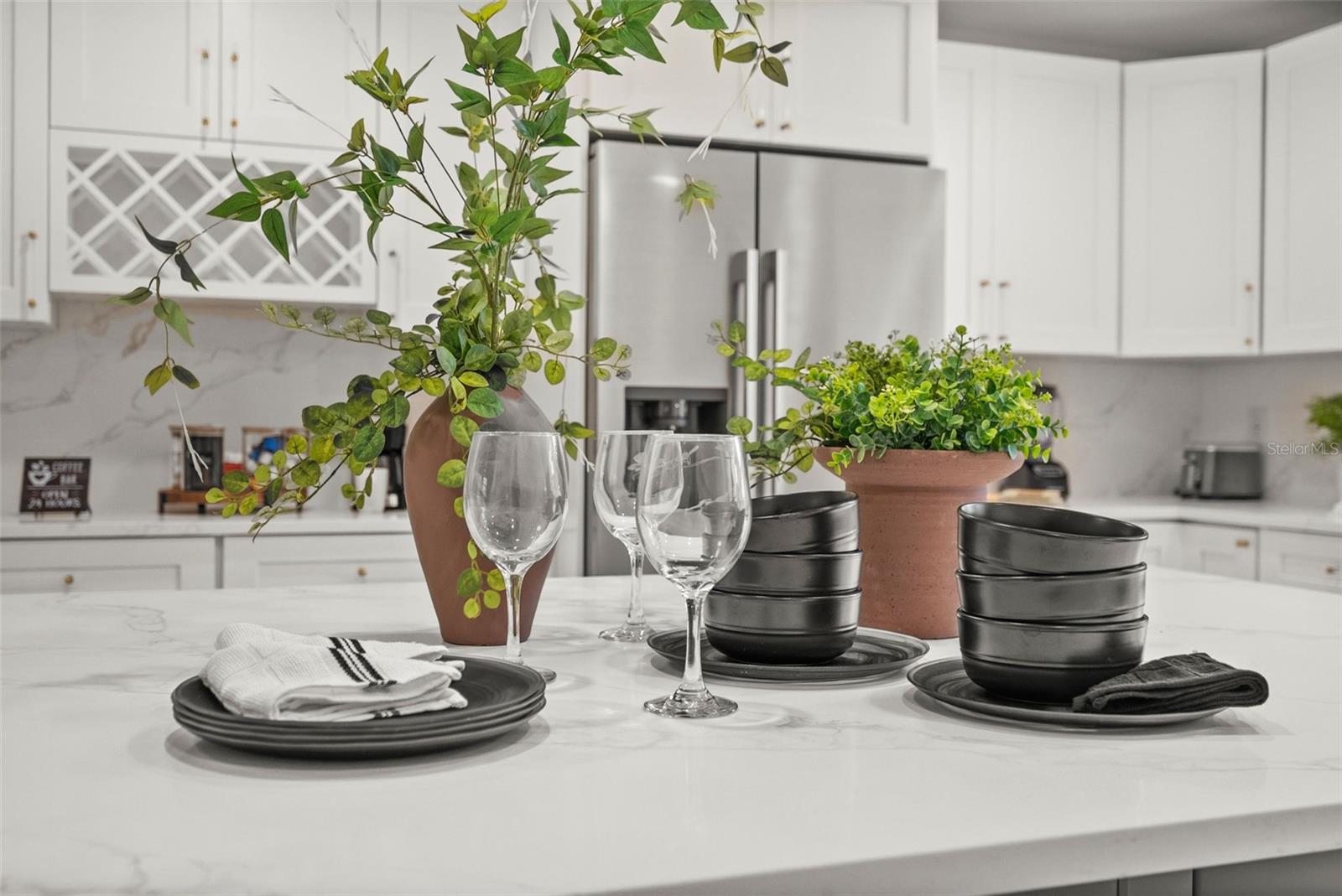 Image 28 of 88 For 625 Olympia Avenue