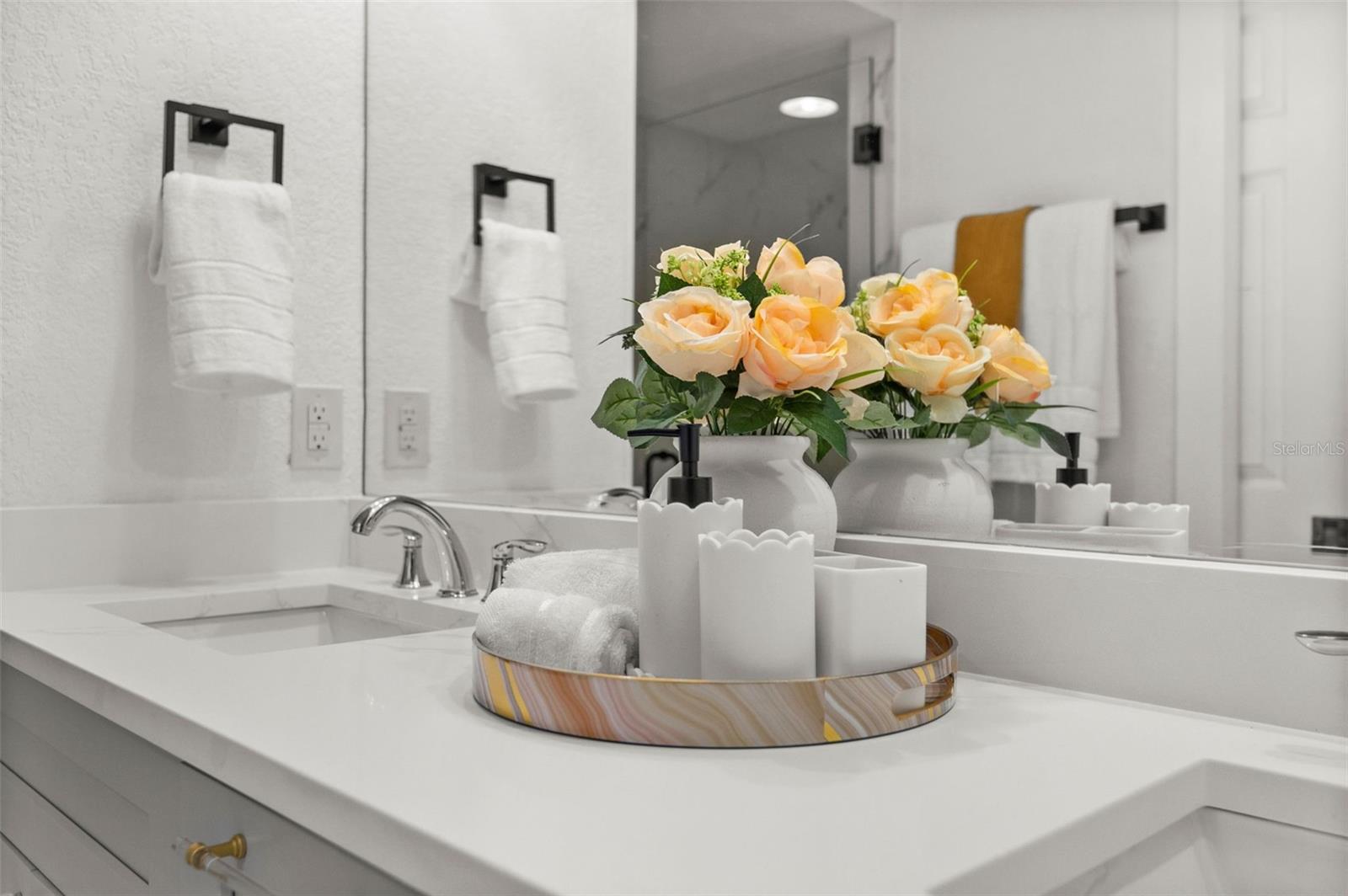 Image 29 of 88 For 625 Olympia Avenue