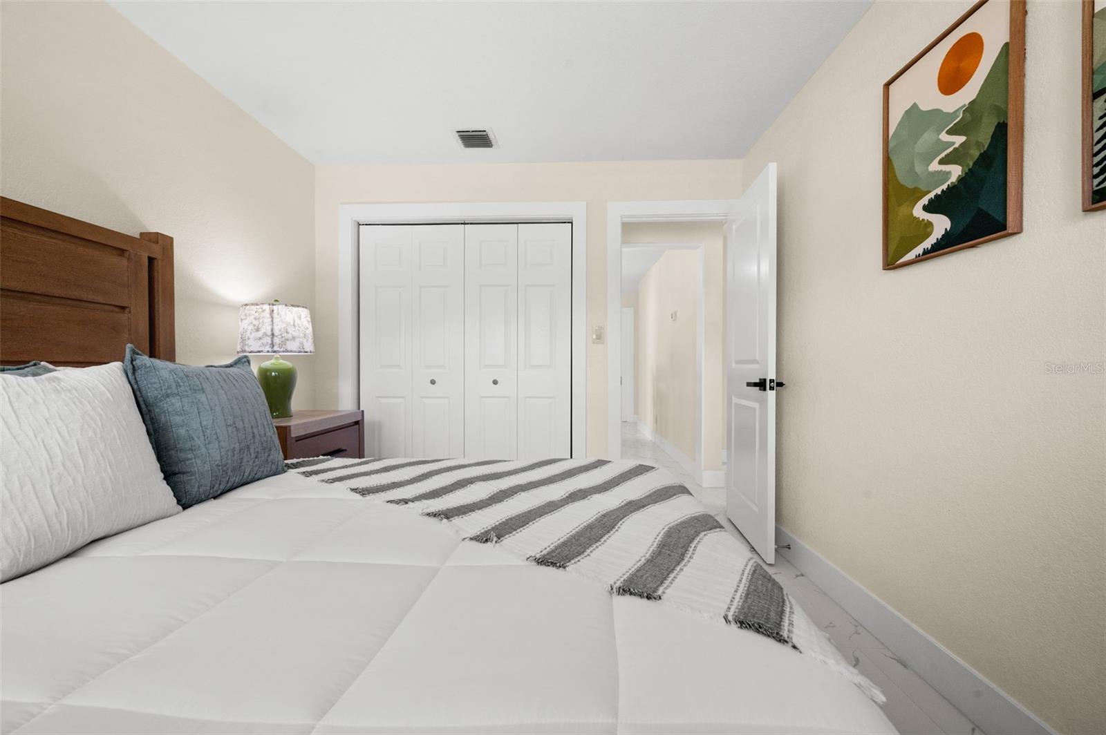 Image 56 of 88 For 625 Olympia Avenue