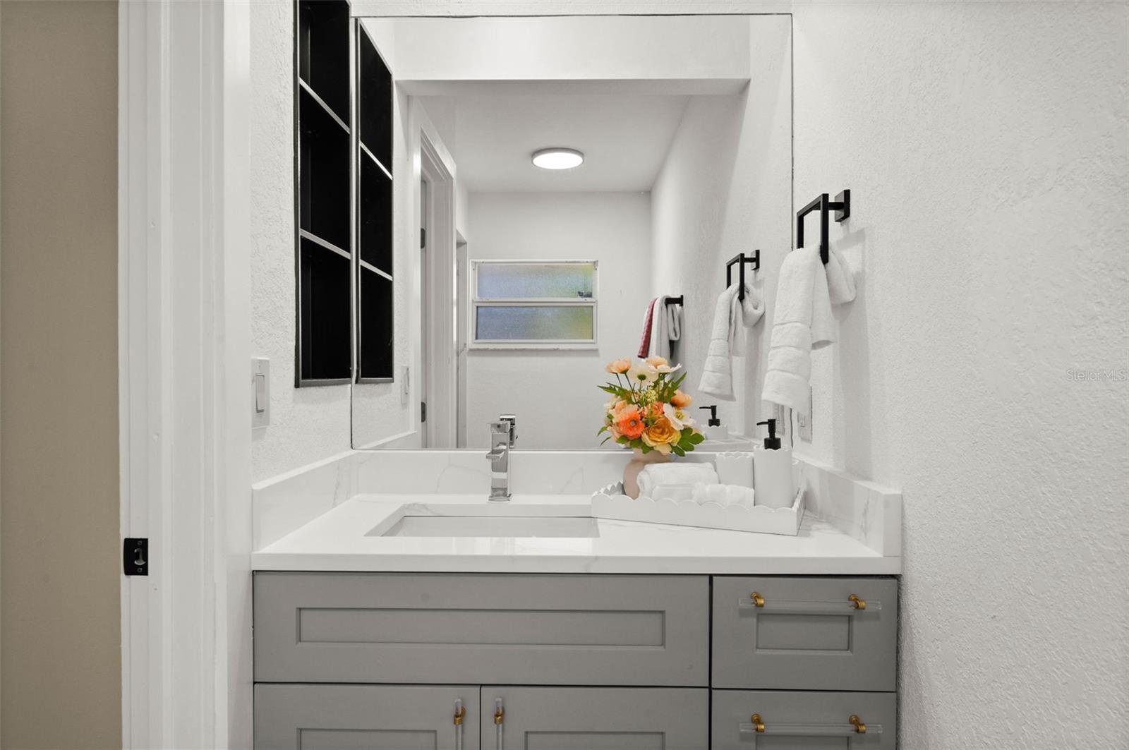 Image 57 of 88 For 625 Olympia Avenue