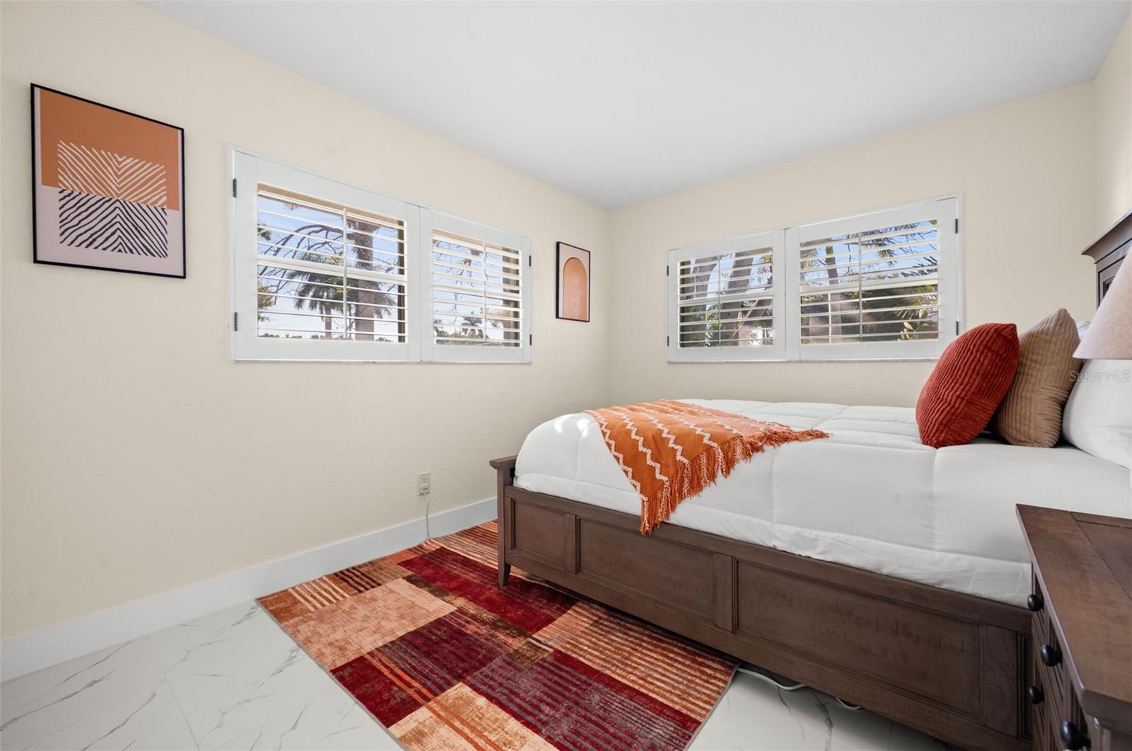 Image 61 of 88 For 625 Olympia Avenue