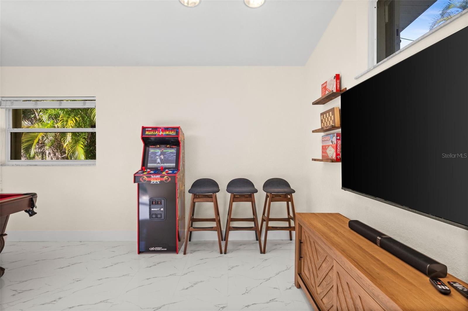 Image 67 of 88 For 625 Olympia Avenue