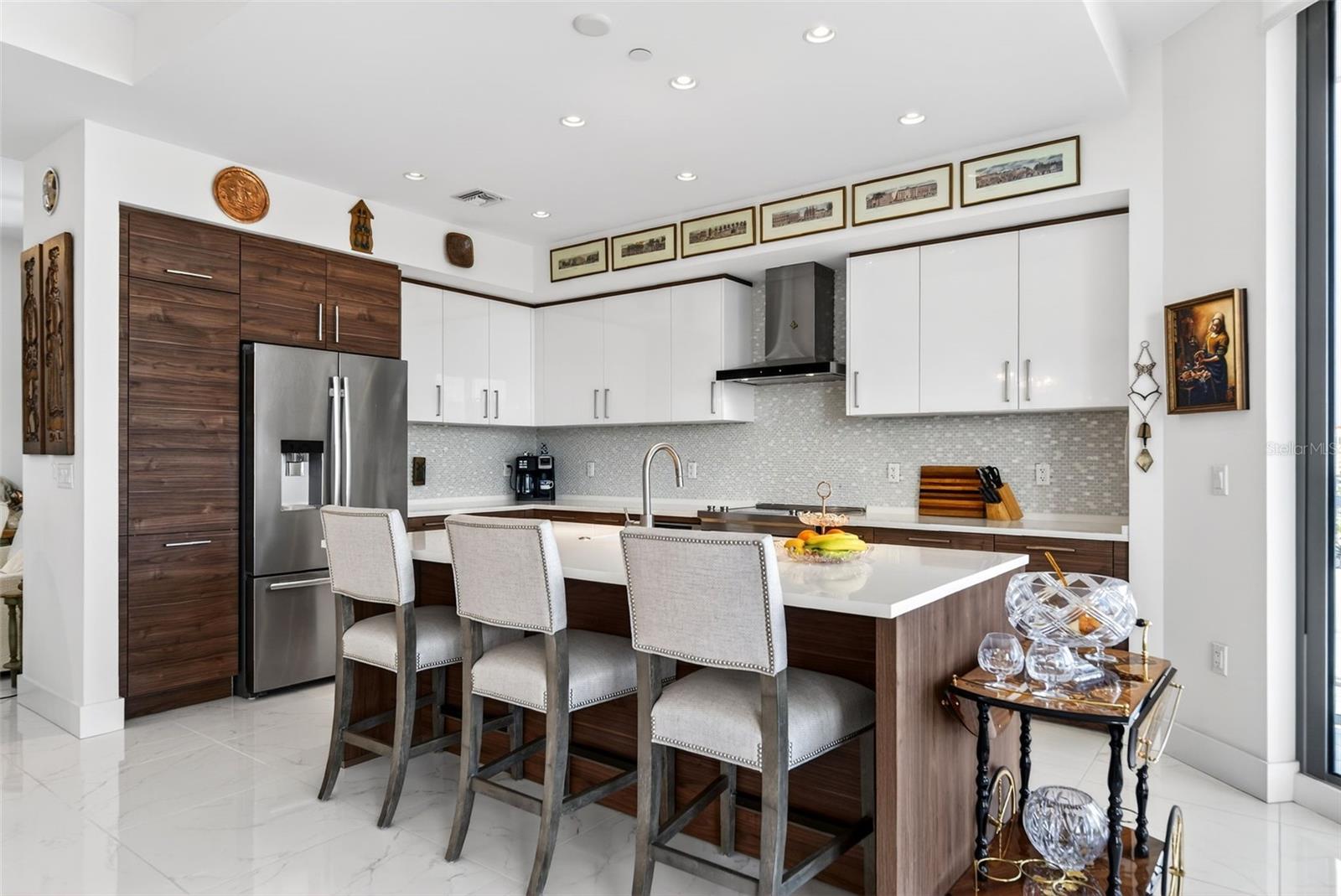 Image 11 of 69 For 111 Pineapple Avenue 806