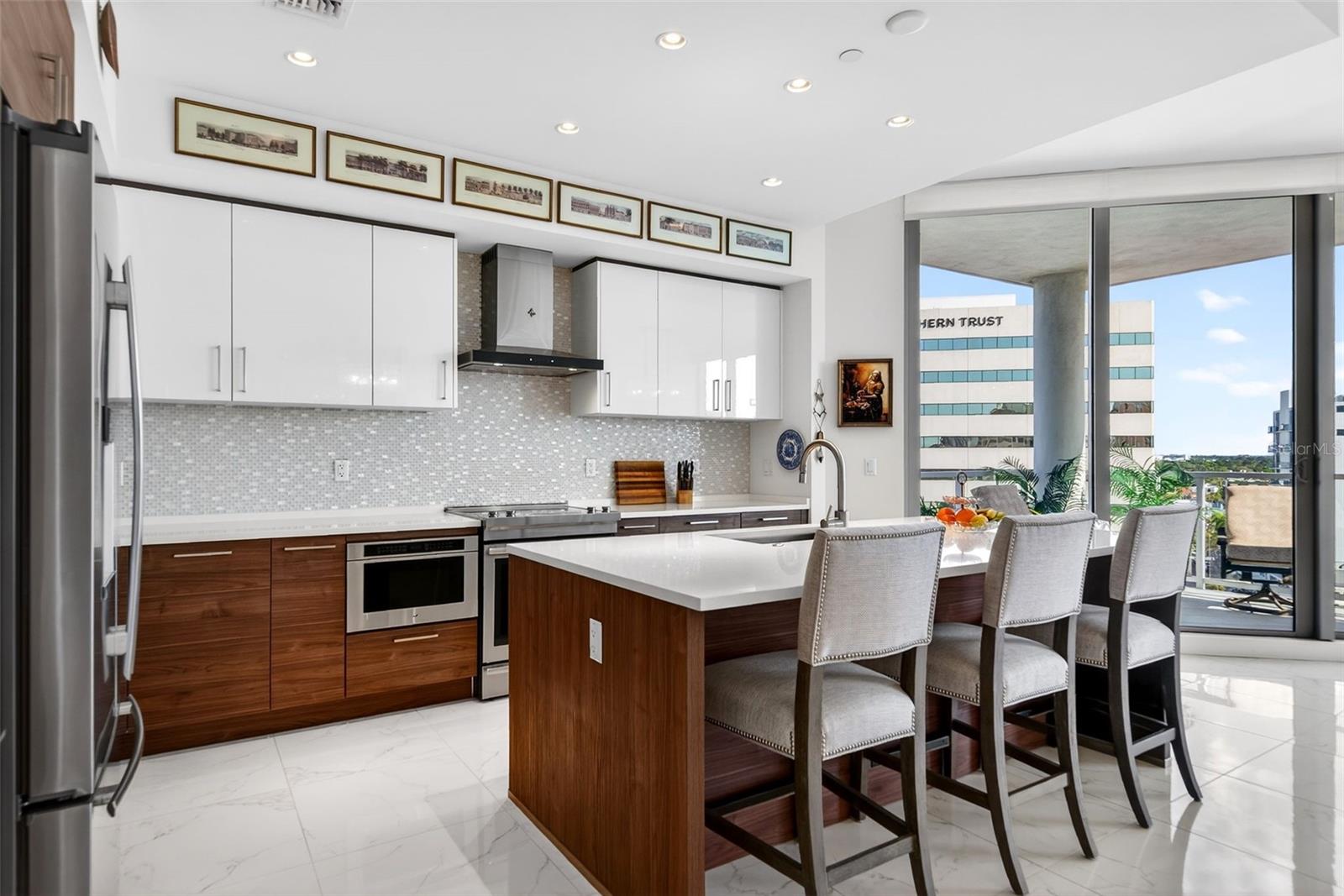 Image 15 of 69 For 111 Pineapple Avenue 806