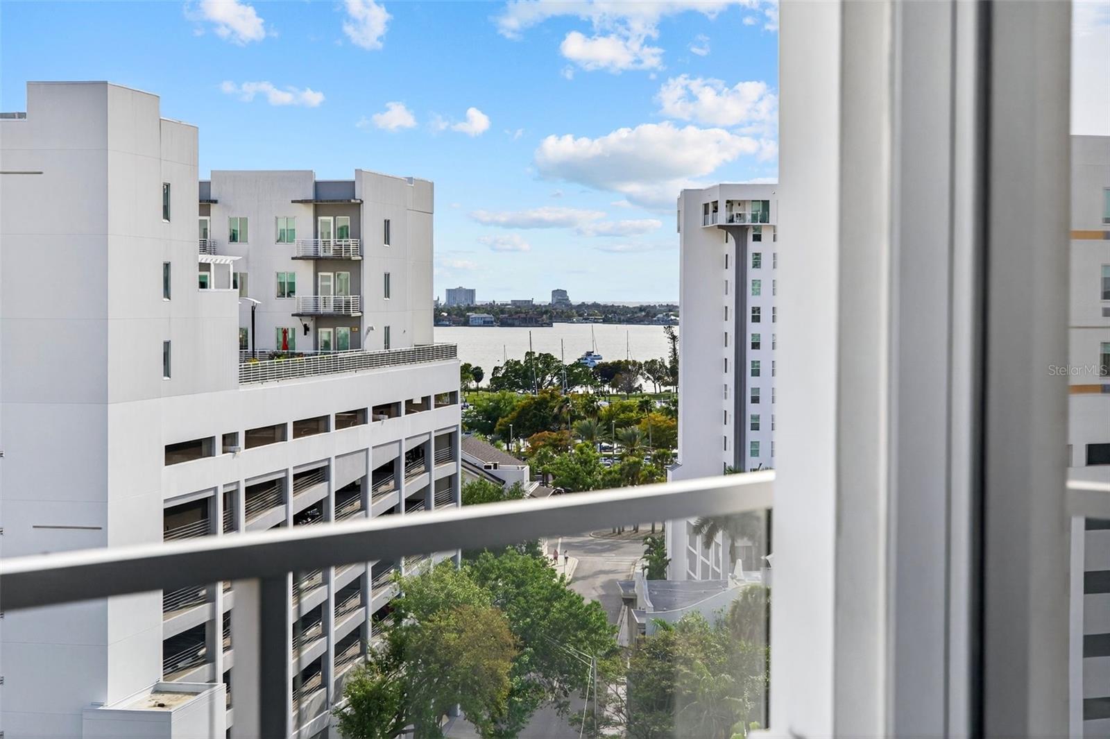 Image 27 of 69 For 111 Pineapple Avenue 806