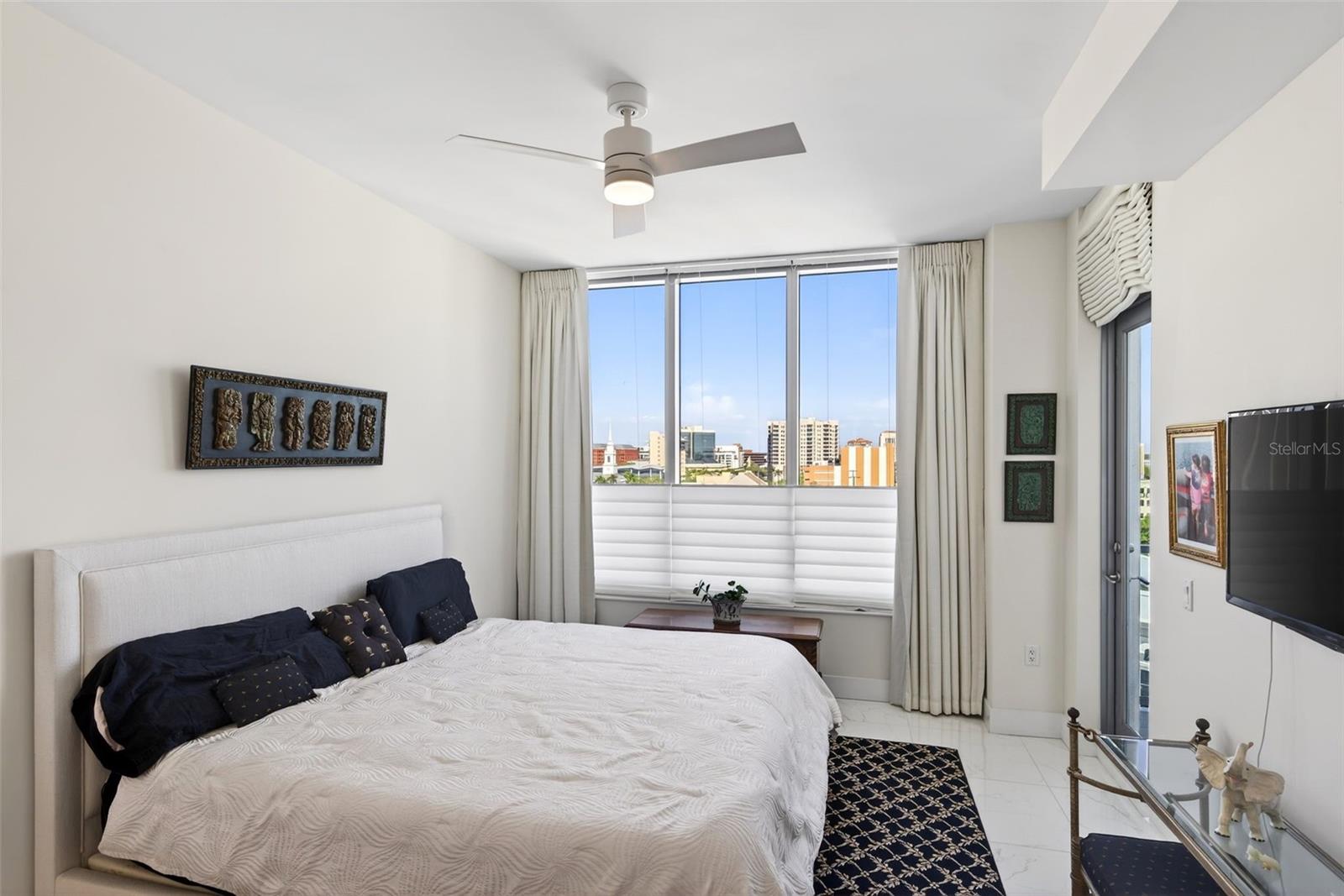 Image 32 of 69 For 111 Pineapple Avenue 806