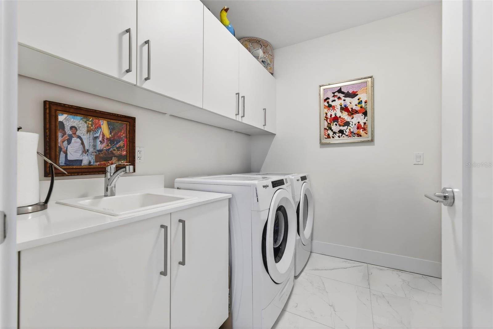 Image 42 of 69 For 111 Pineapple Avenue 806