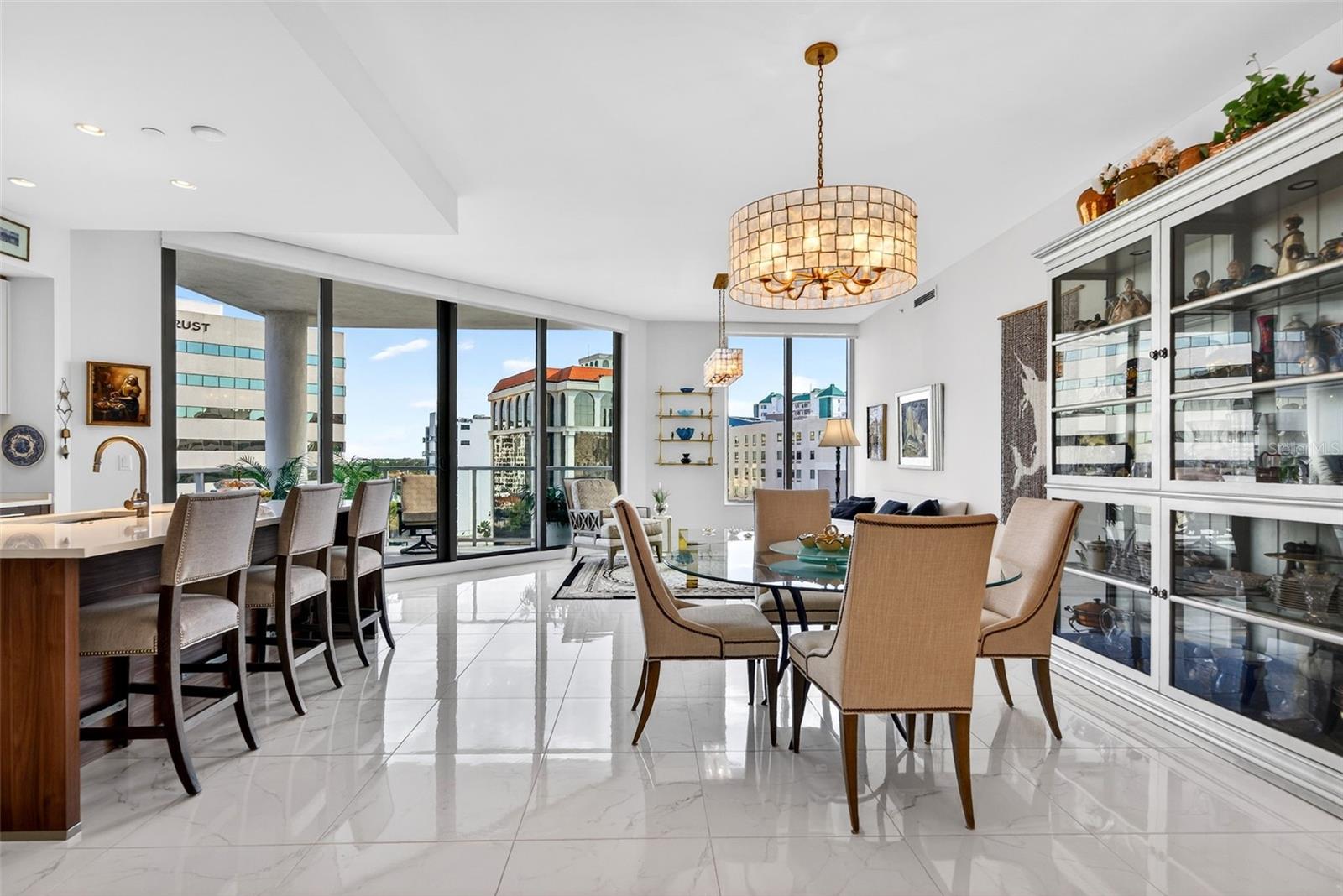 Image 8 of 69 For 111 Pineapple Avenue 806