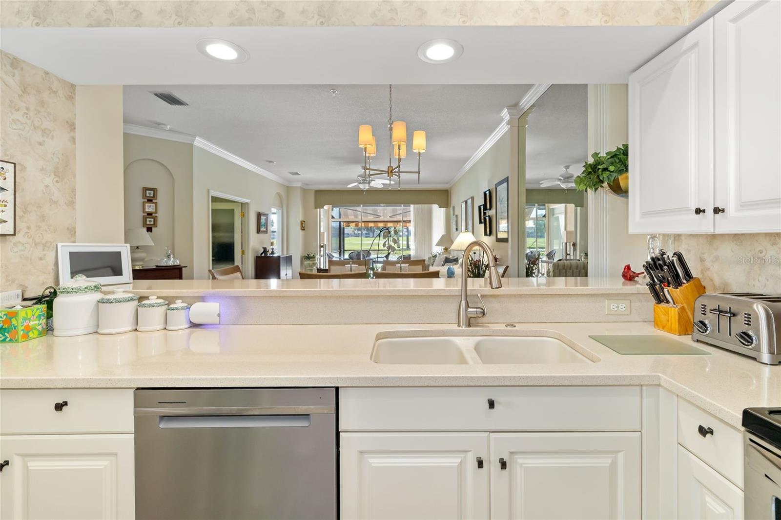 Image 10 of 100 For 5300 Mahogany Run Avenue