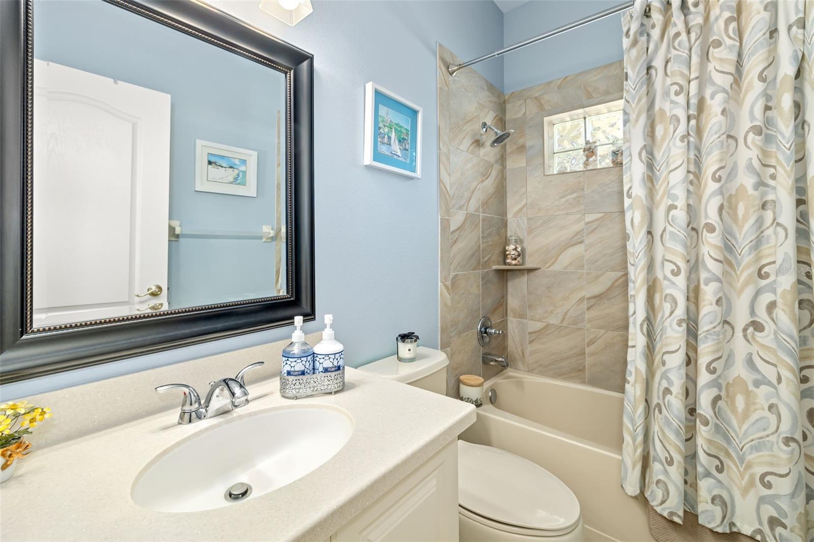 Image 19 of 100 For 5300 Mahogany Run Avenue