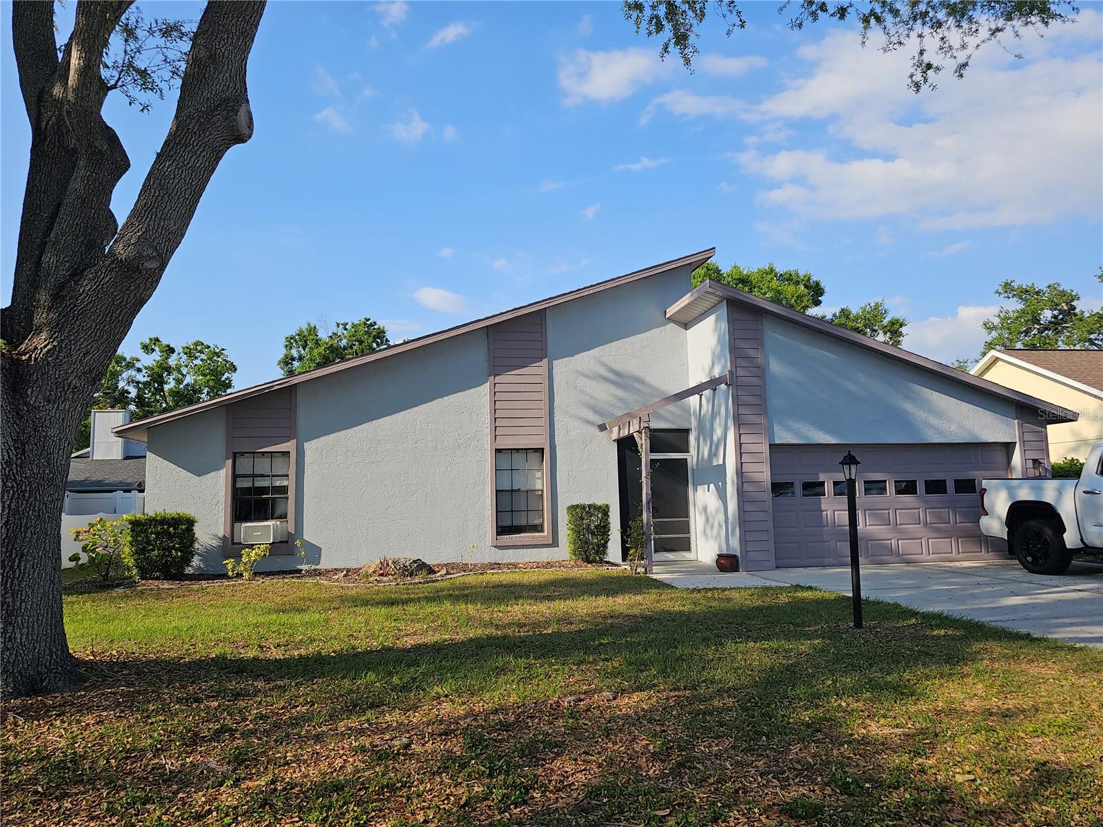 Listing Details for 3605 Shady Brook Lane, SARASOTA, FL 34243