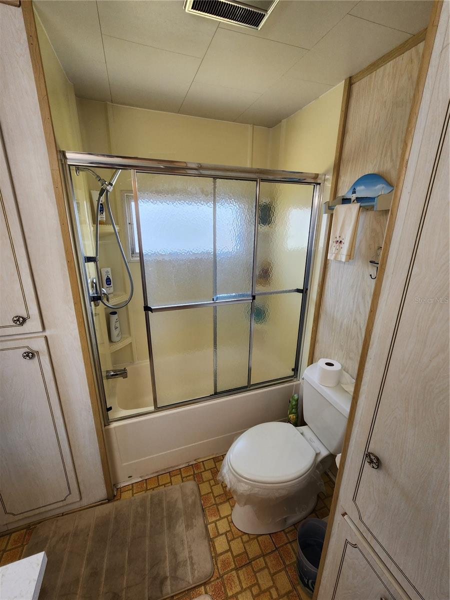 Image 14 of 34 For 316 Danube Circle