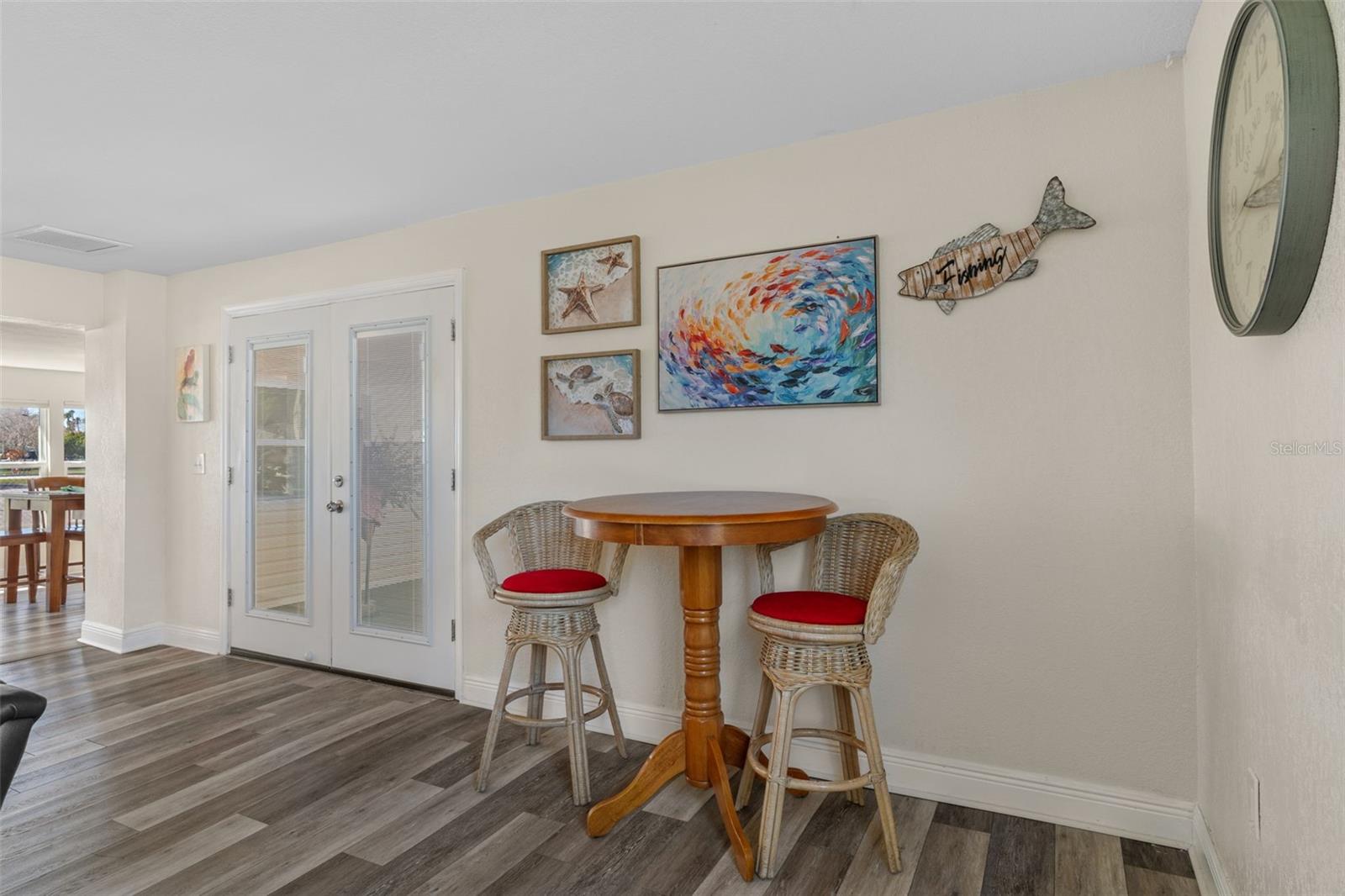 Image 13 of 33 For 7272 Westwind Street