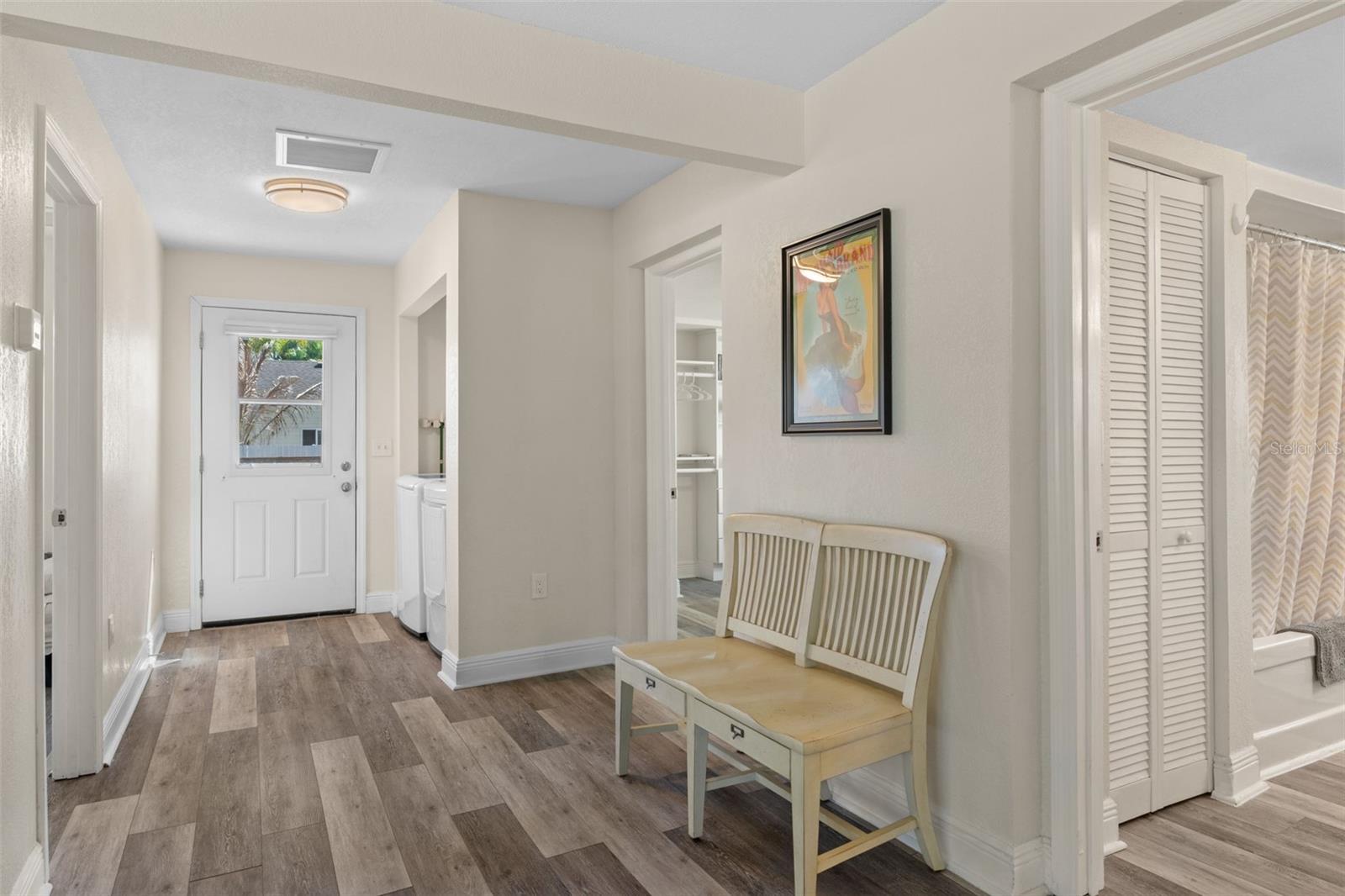 Image 21 of 33 For 7272 Westwind Street