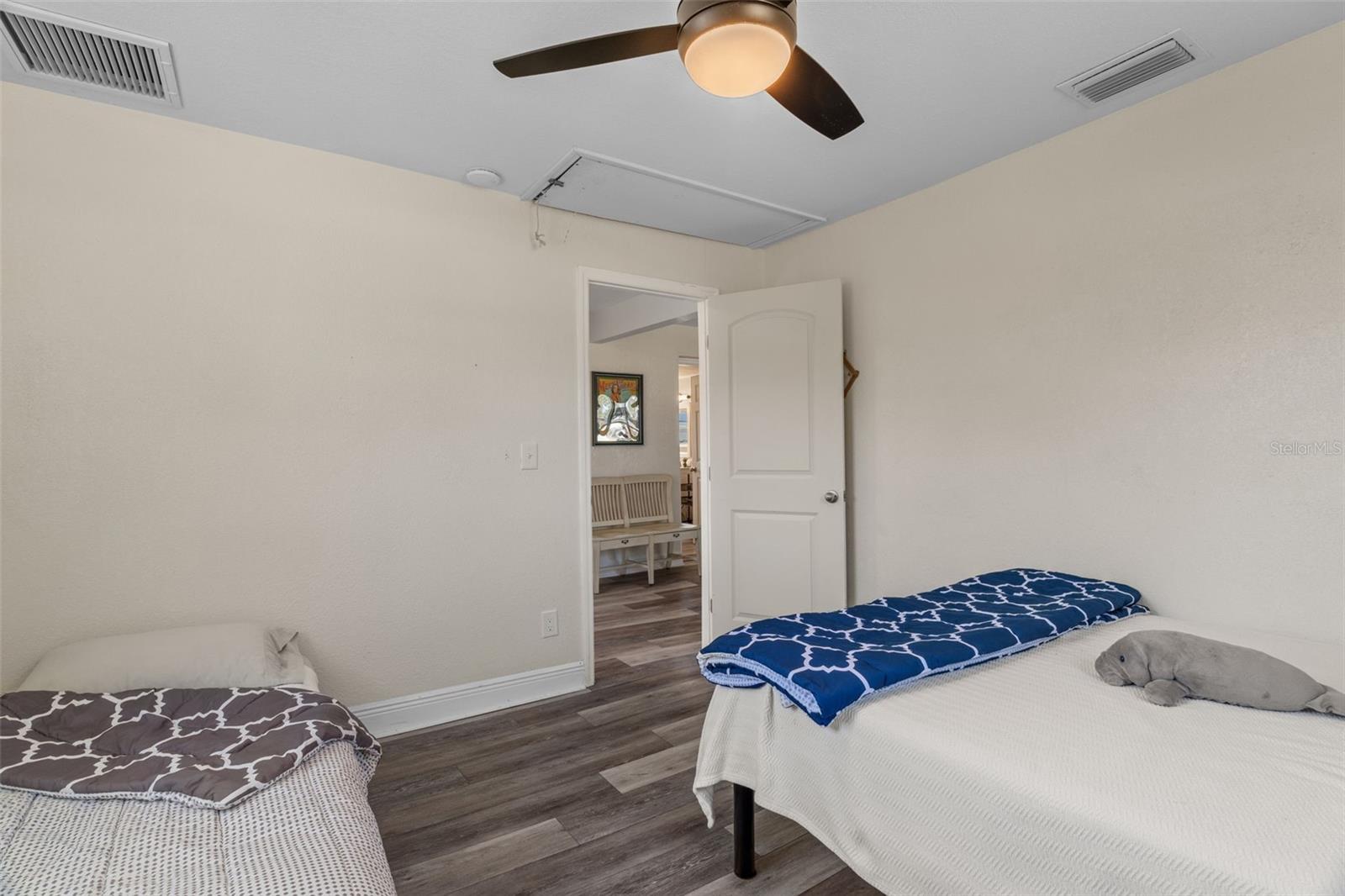 Image 25 of 33 For 7272 Westwind Street