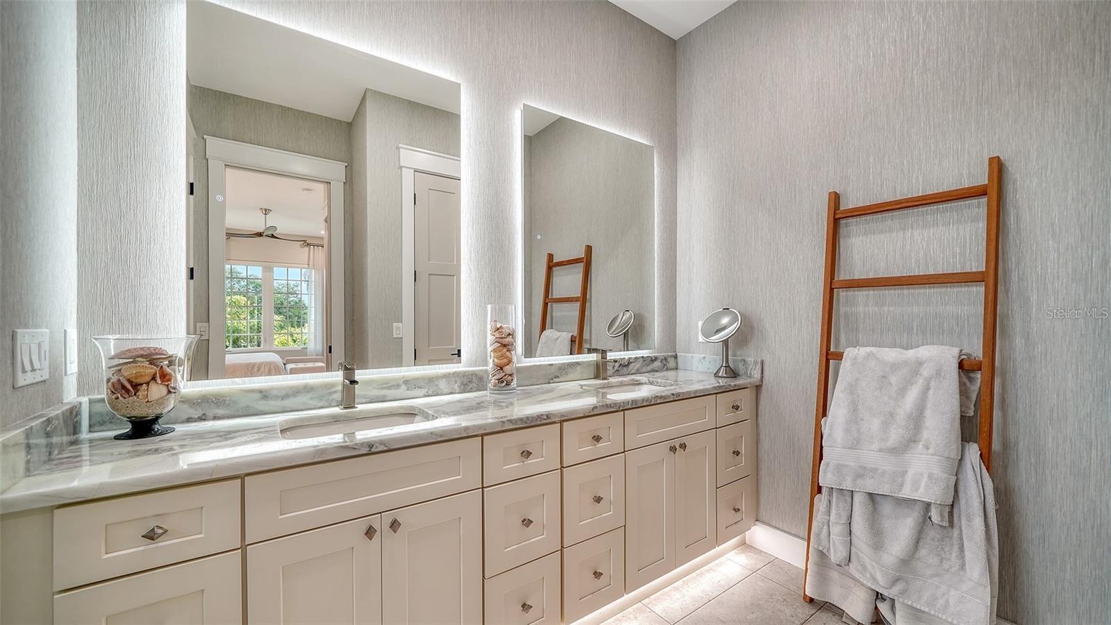 Image 22 of 32 For 5930 Briarwood Avenue