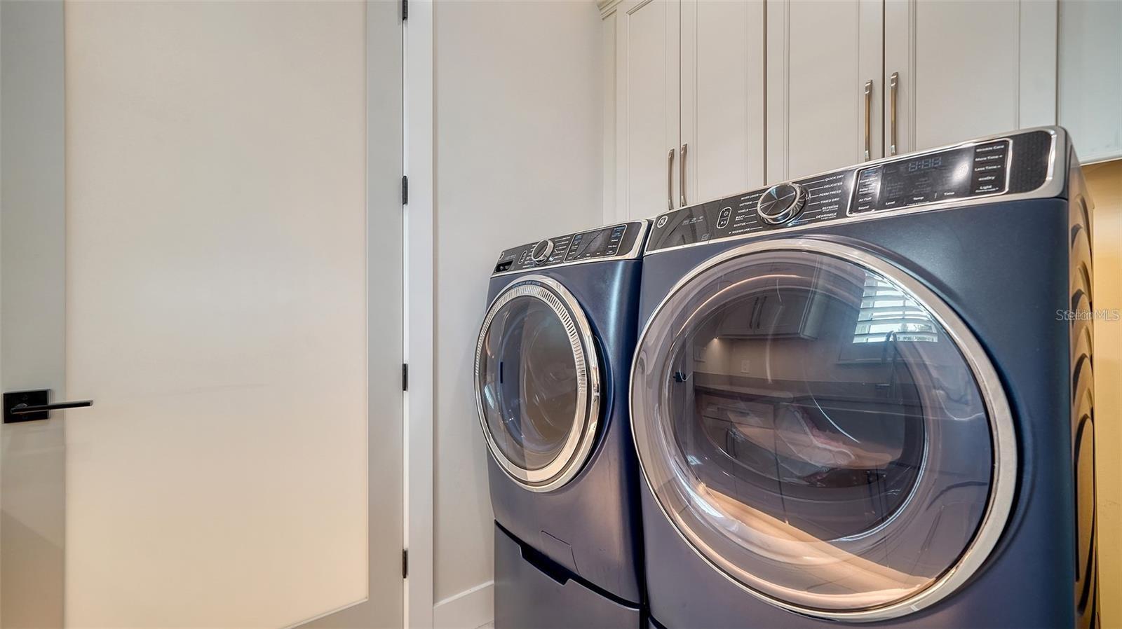 Image 25 of 32 For 5930 Briarwood Avenue