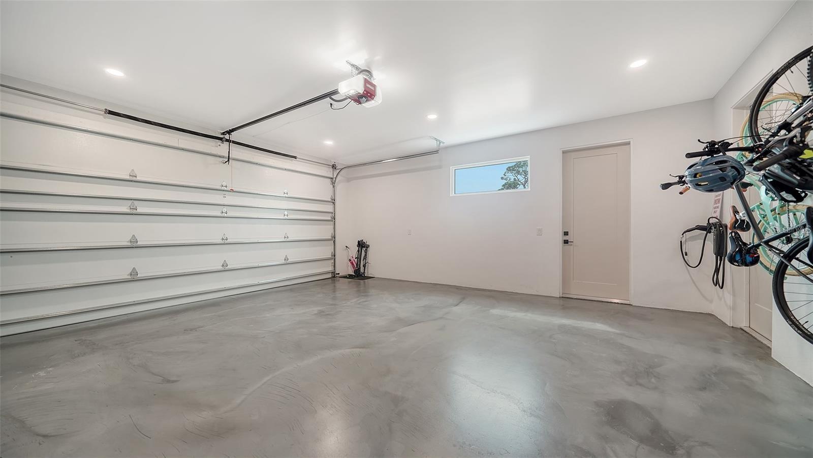 Image 31 of 32 For 5930 Briarwood Avenue