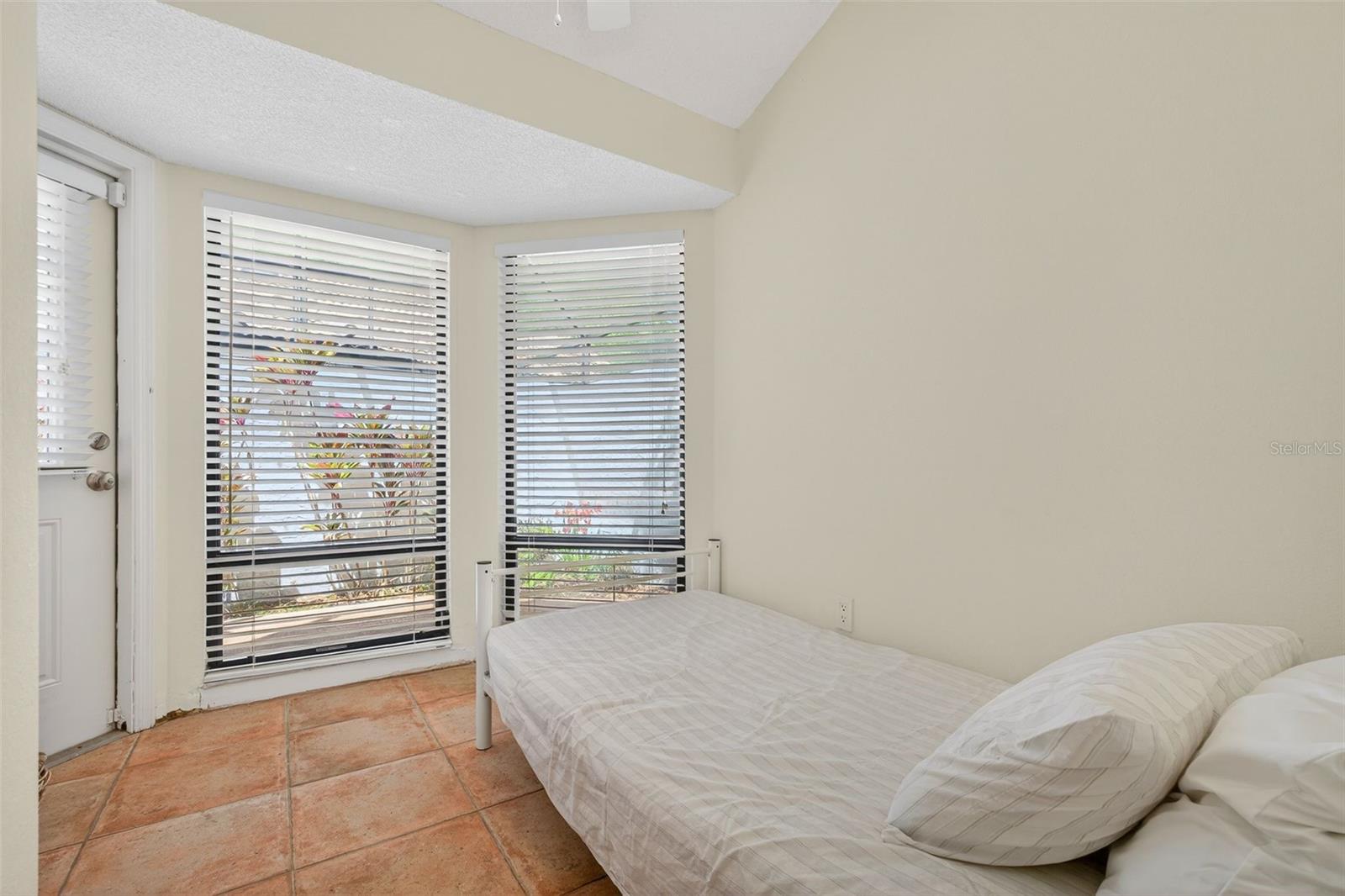 Image 20 of 55 For 4750 Tivoli Avenue