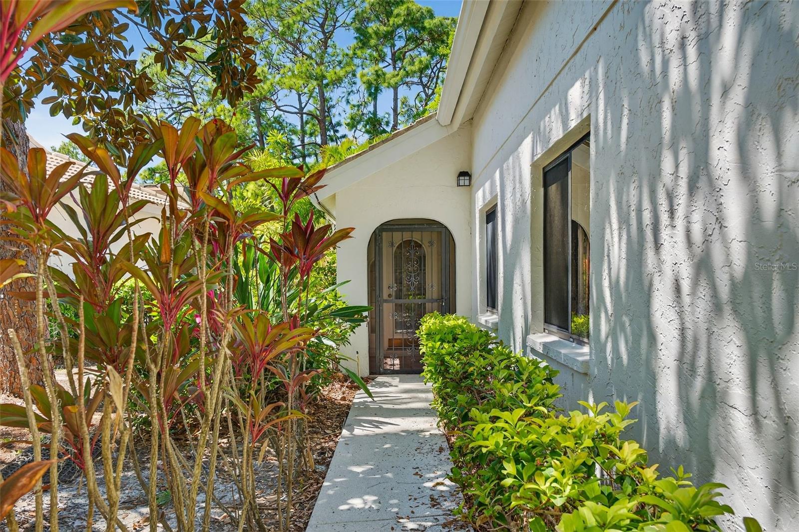 Image 4 of 55 For 4750 Tivoli Avenue