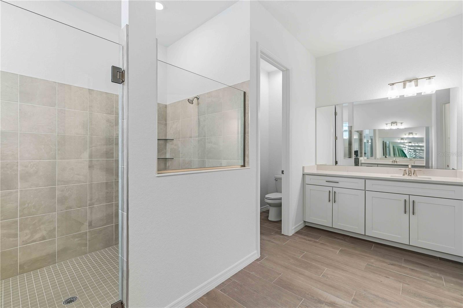 Image 16 of 30 For 5420 Lightning Whelk Lane