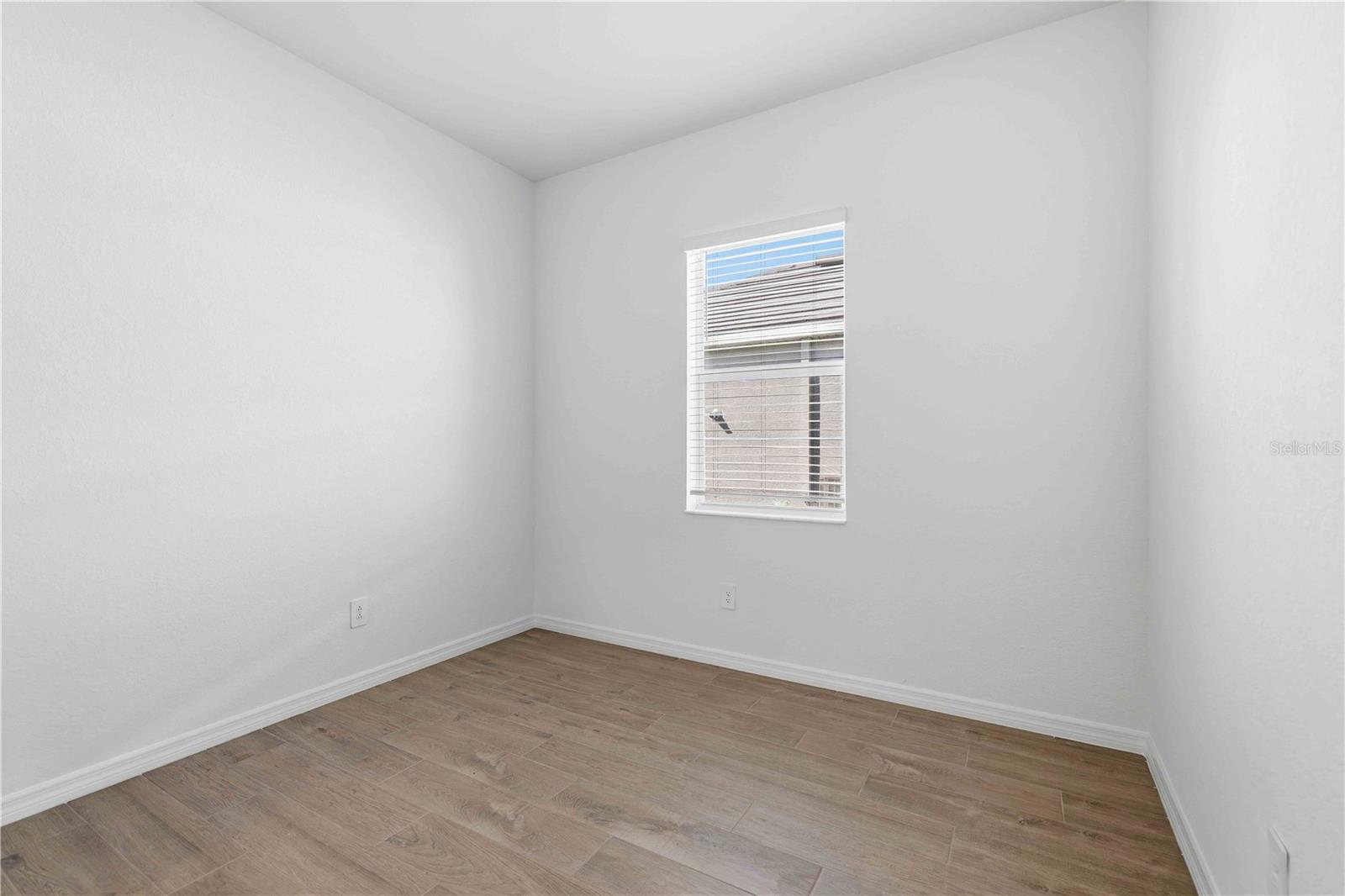 Image 18 of 30 For 5420 Lightning Whelk Lane