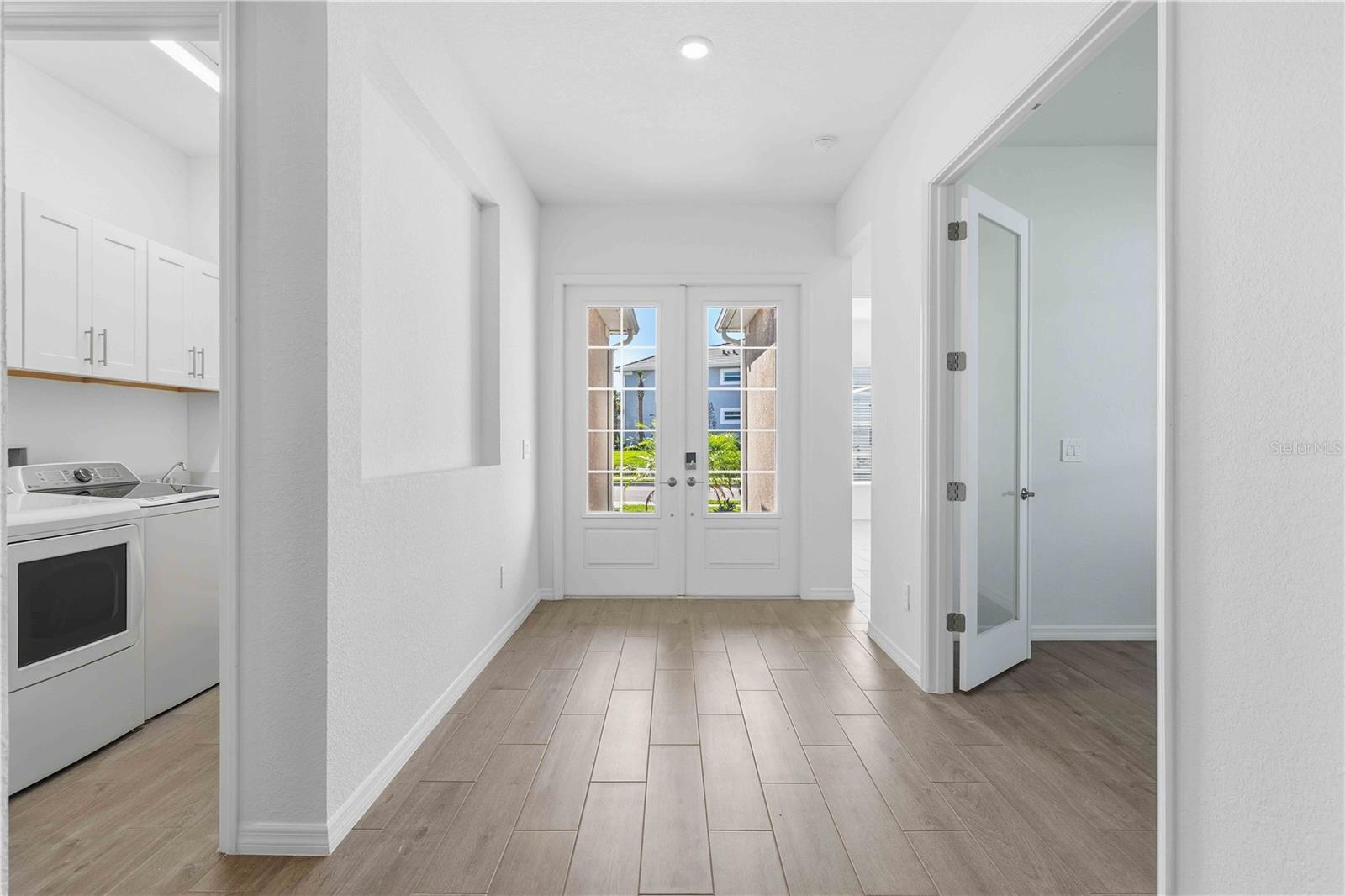 Image 4 of 30 For 5420 Lightning Whelk Lane