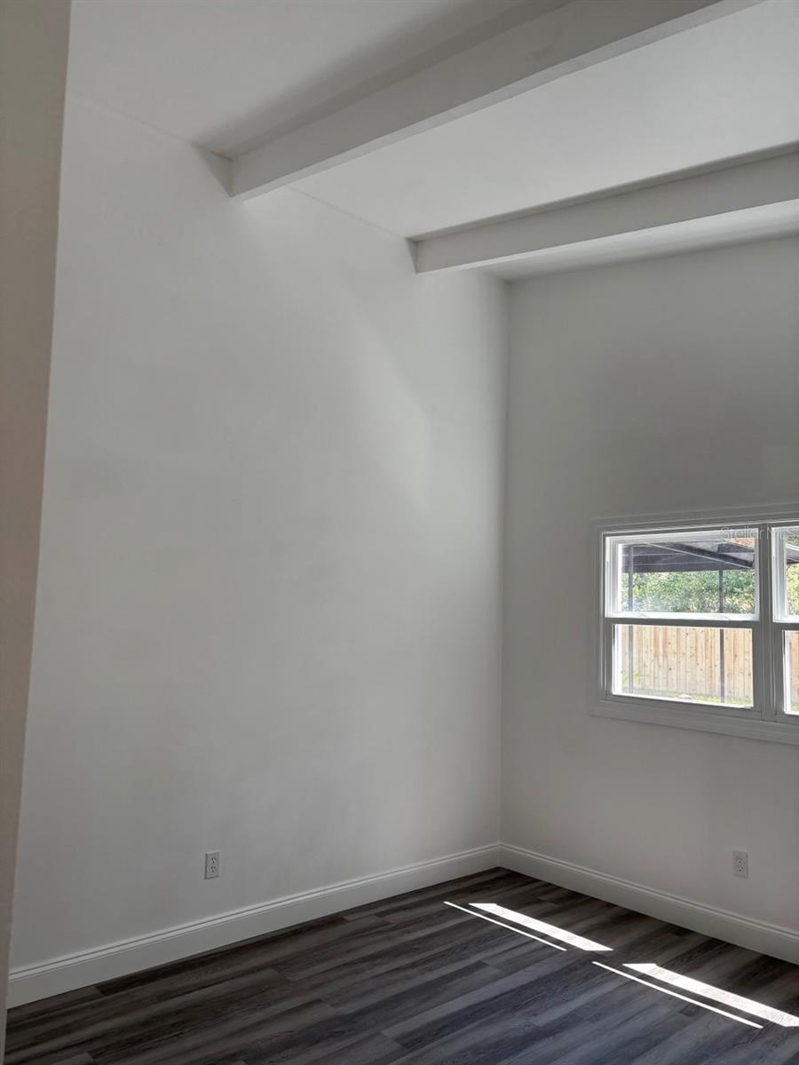 Image 14 of 15 For 1337 31st Place