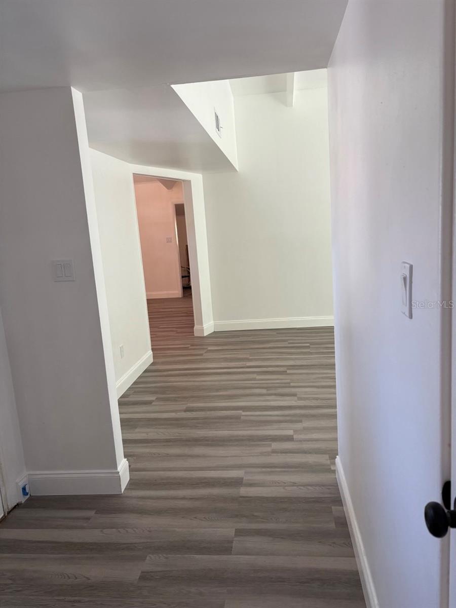 Image 8 of 15 For 1337 31st Place