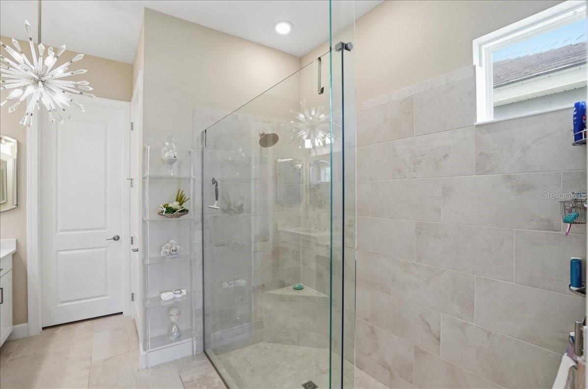 Image 25 of 62 For 5034 Caserta Court