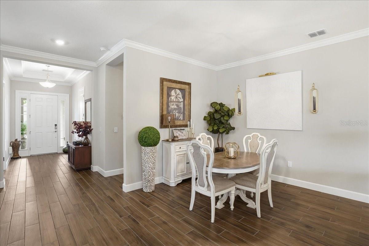 Image 10 of 56 For 5022 Caserta Court