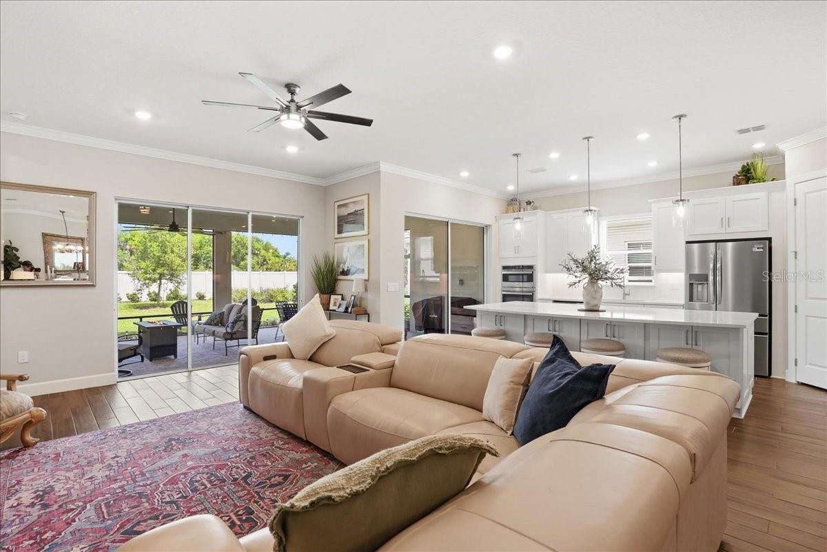 Image 11 of 56 For 5022 Caserta Court