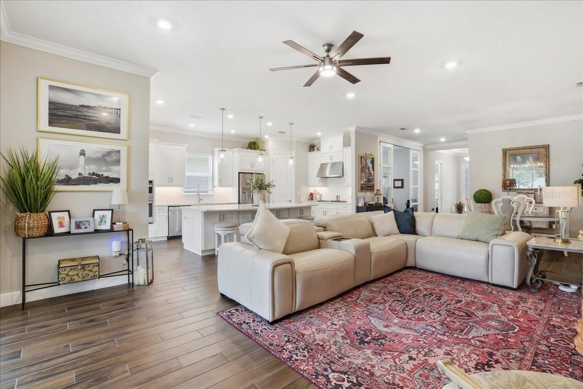 Image 12 of 56 For 5022 Caserta Court