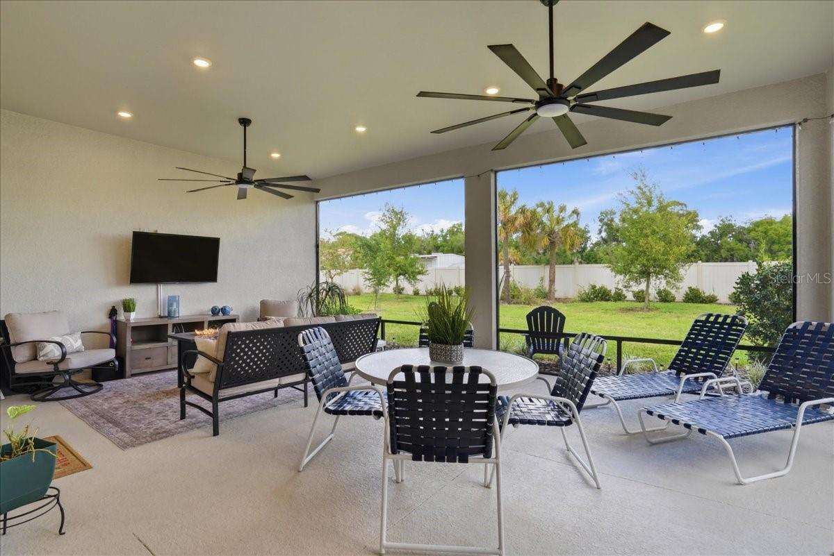 Image 33 of 56 For 5022 Caserta Court