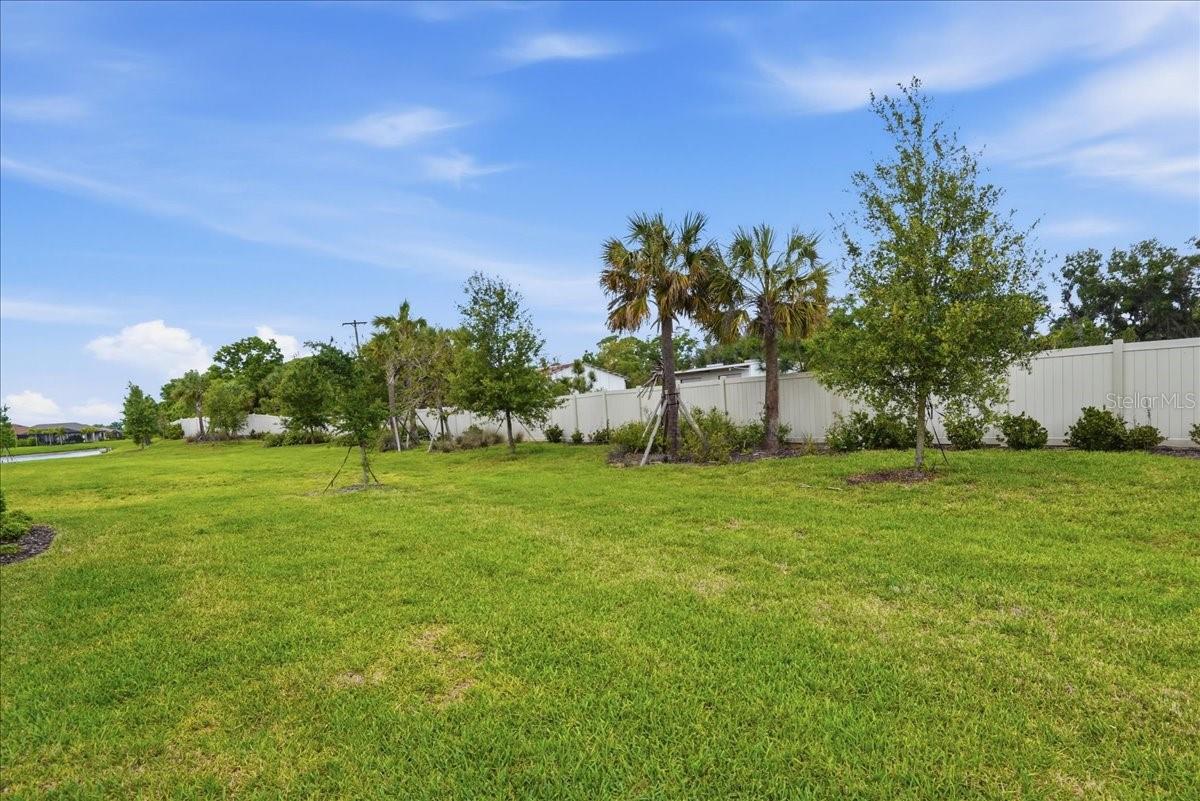 Image 35 of 56 For 5022 Caserta Court