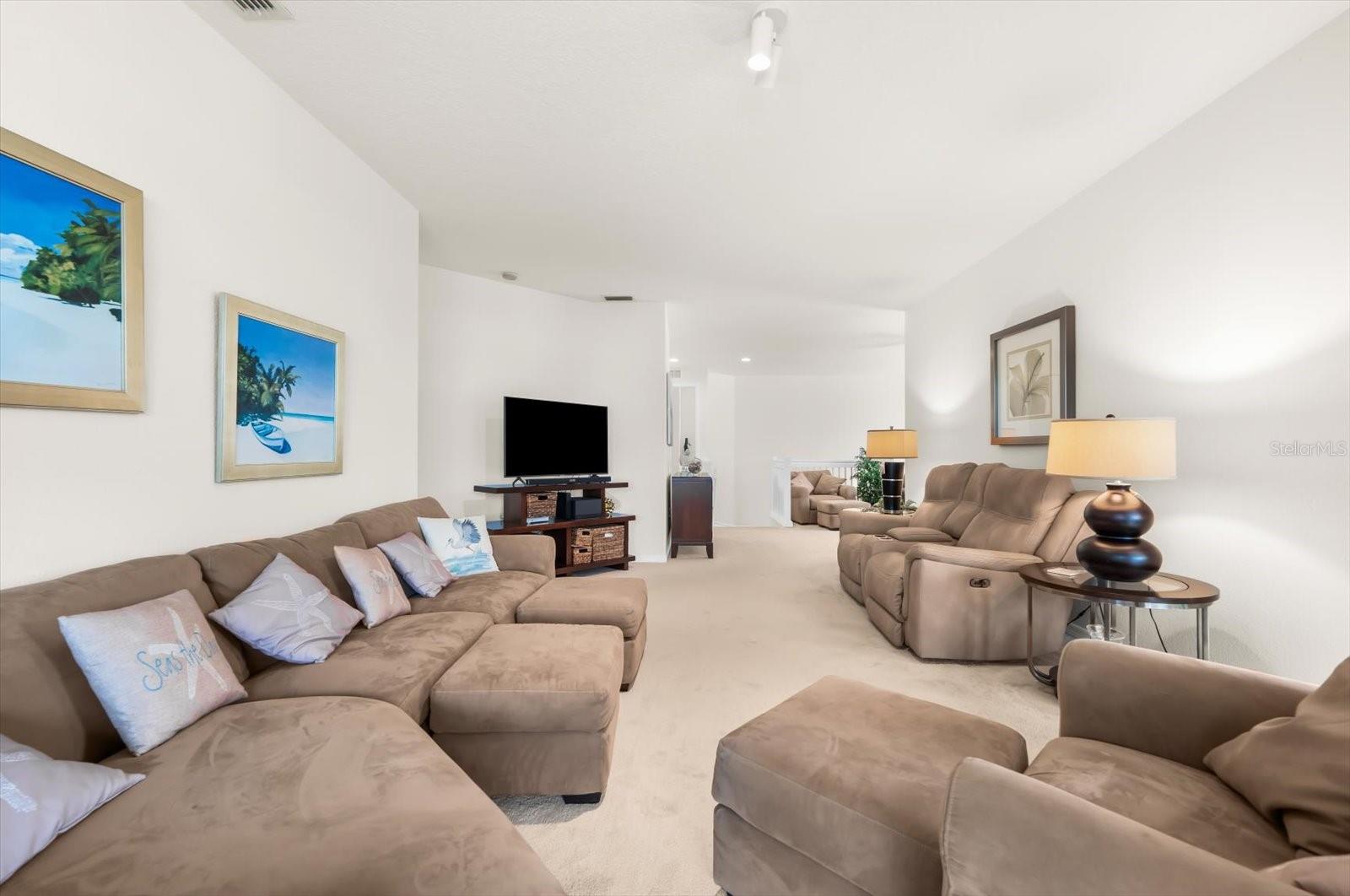 Image 23 of 73 For 4500 Streamside Court 1408