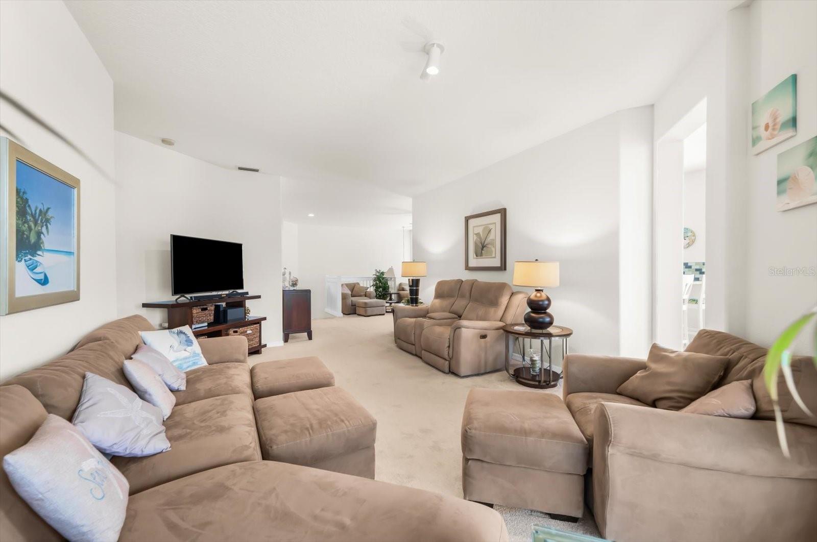 Image 24 of 73 For 4500 Streamside Court 1408