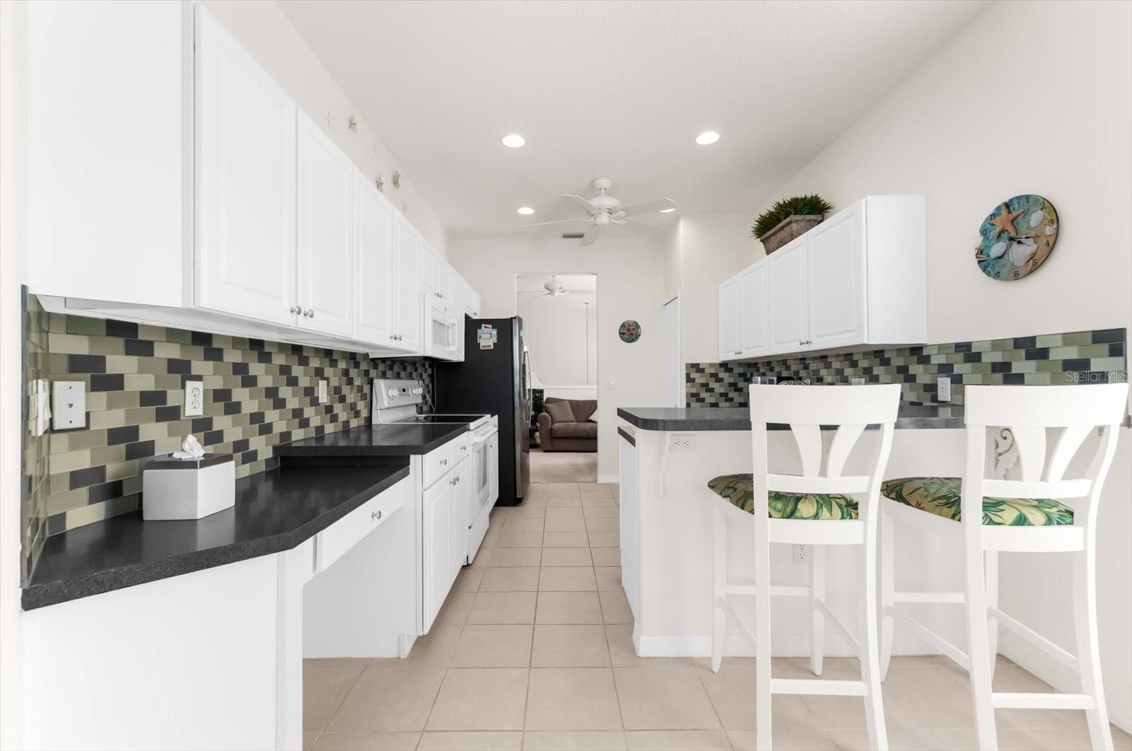 Image 30 of 73 For 4500 Streamside Court 1408