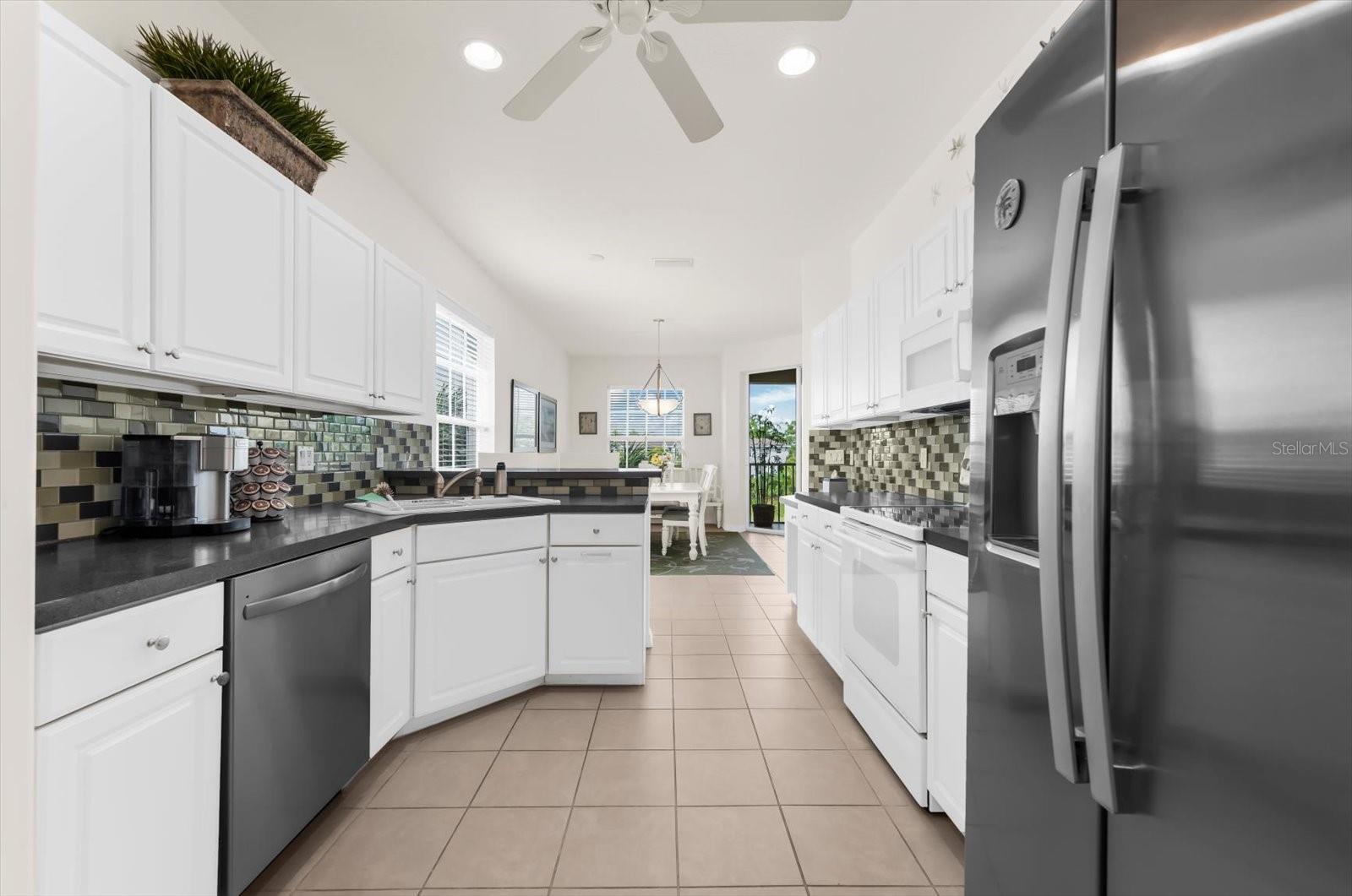 Image 31 of 73 For 4500 Streamside Court 1408