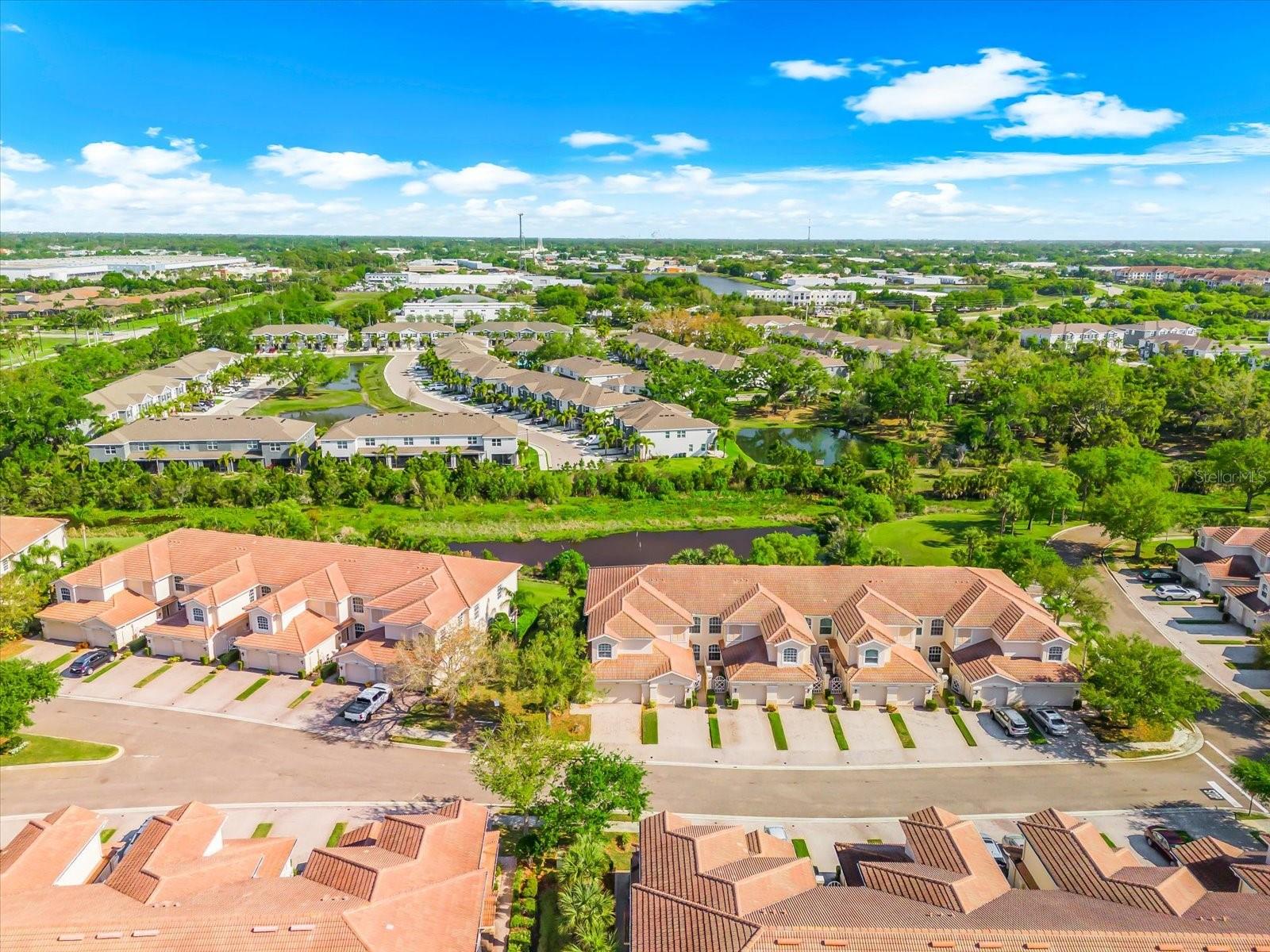 Image 41 of 73 For 4500 Streamside Court 1408