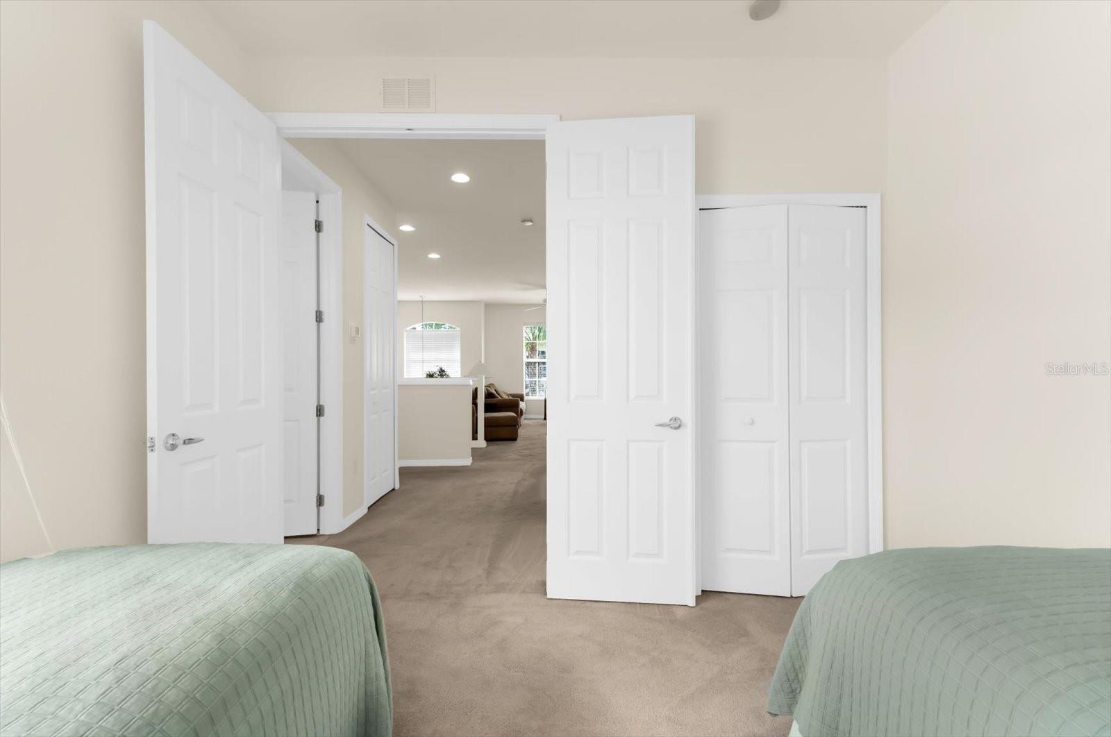 Image 45 of 73 For 4500 Streamside Court 1408