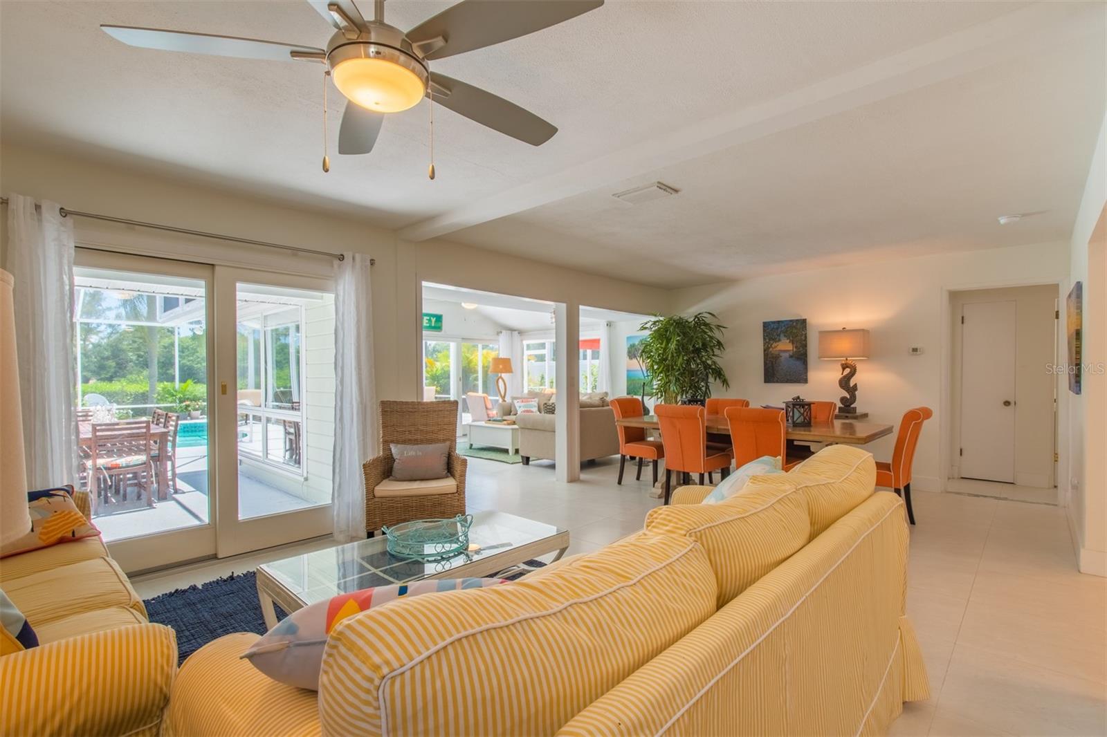 Image 11 of 71 For 8302 Midnight Pass Road