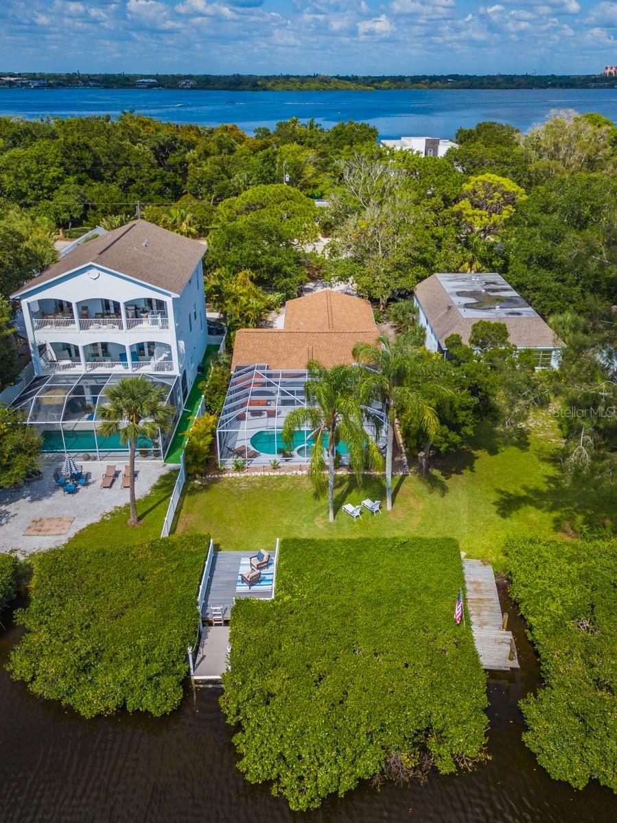 Image 17 of 71 For 8302 Midnight Pass Road